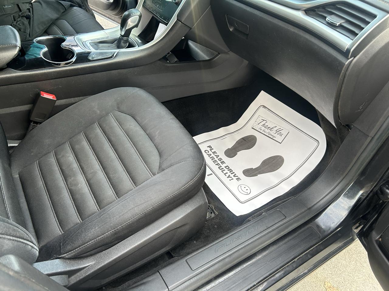 Ford Fusion 4dr Sdn SE FWD 2014