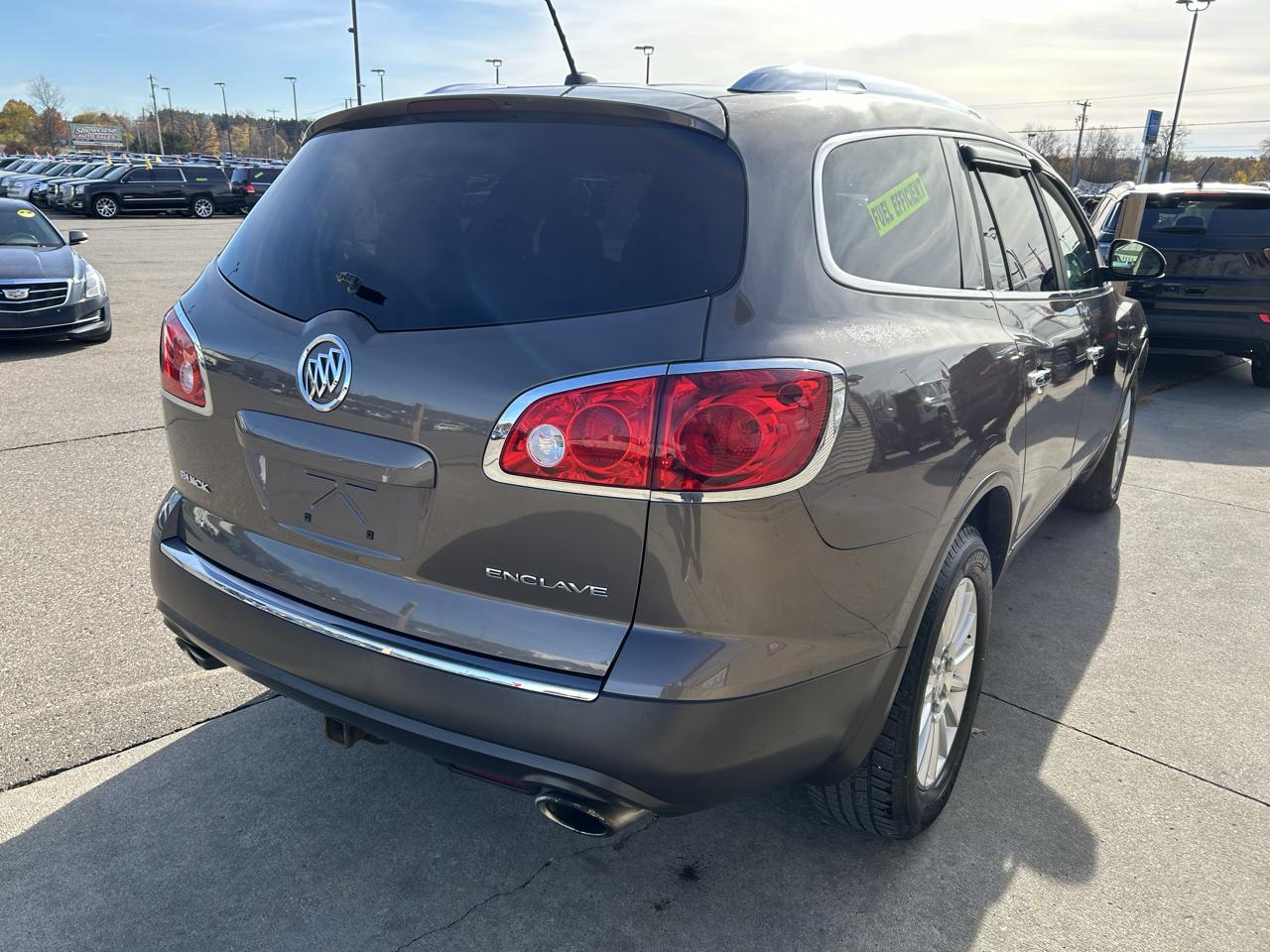 Buick Enclave FWD 4dr CX 2010
