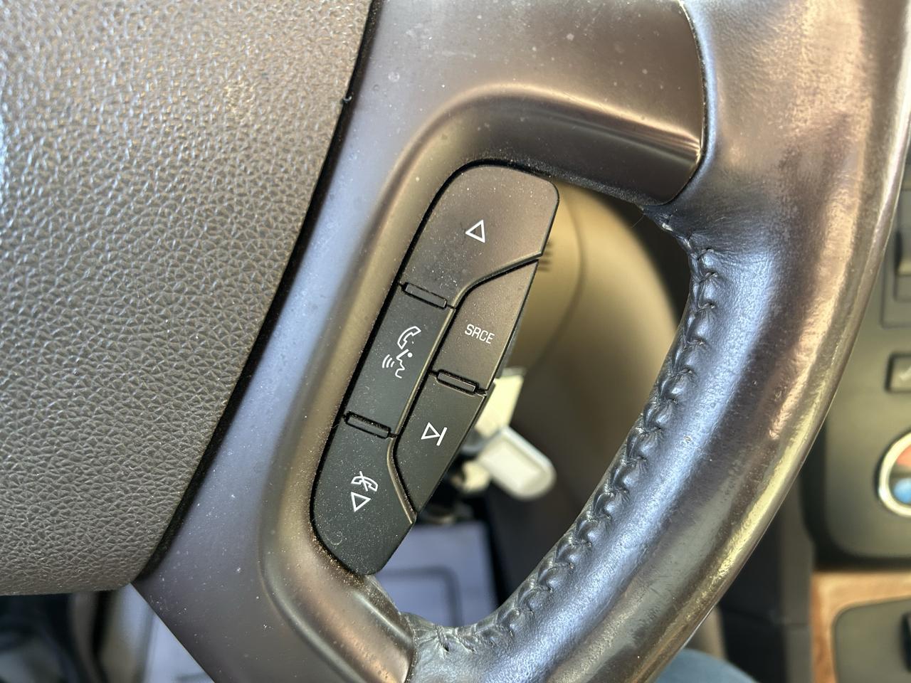 Buick Enclave FWD 4dr CX 2010