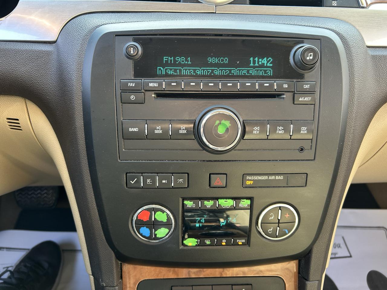 Buick Enclave FWD 4dr CX 2010