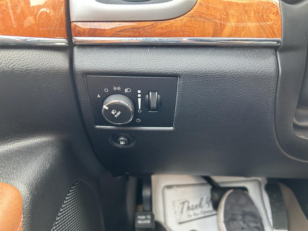 Jeep Grand Cherokee 4WD 4dr Overland 2012