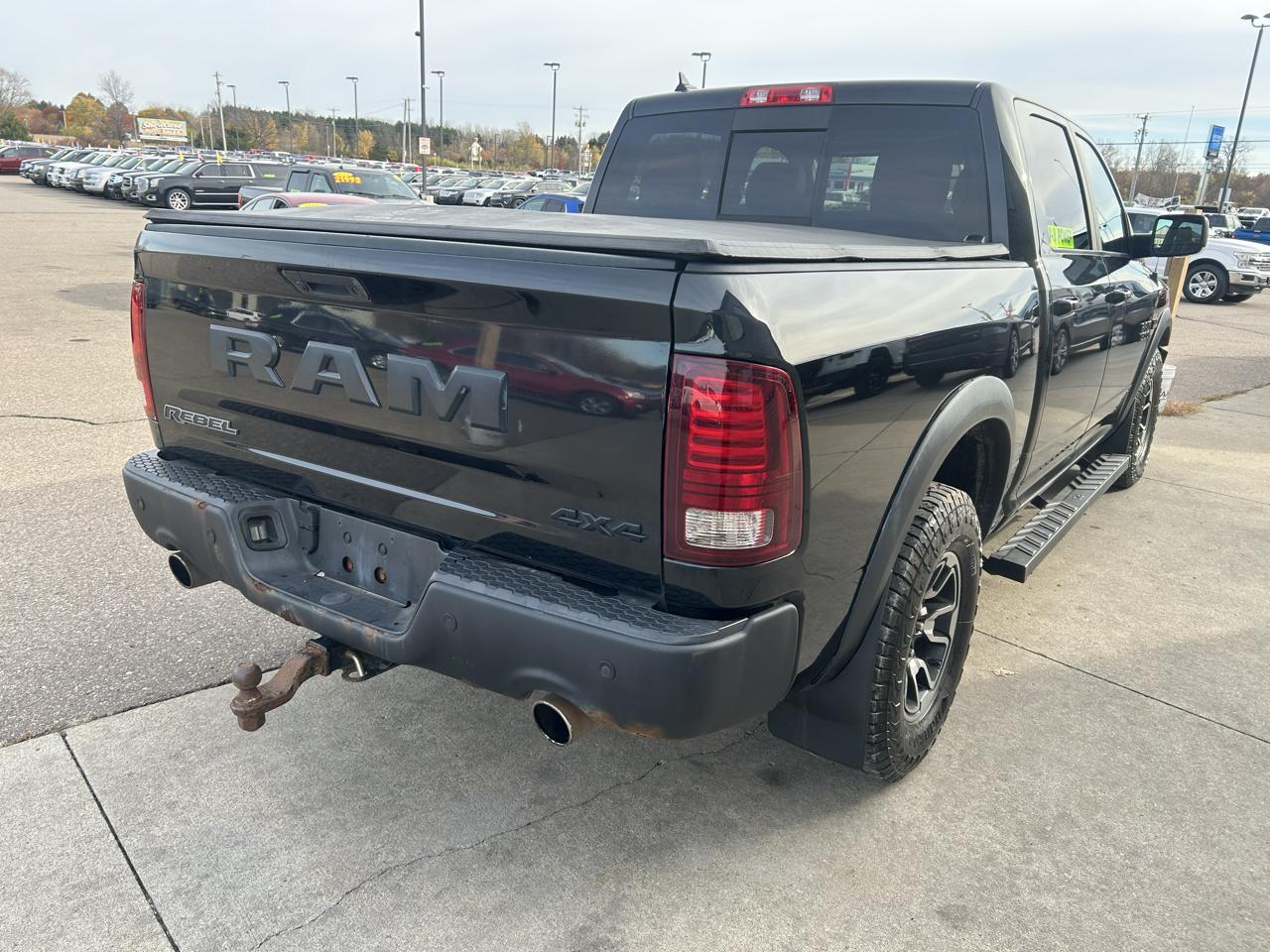 RAM 1500 Rebel 4x4 Crew Cab 5'7" Box 2017