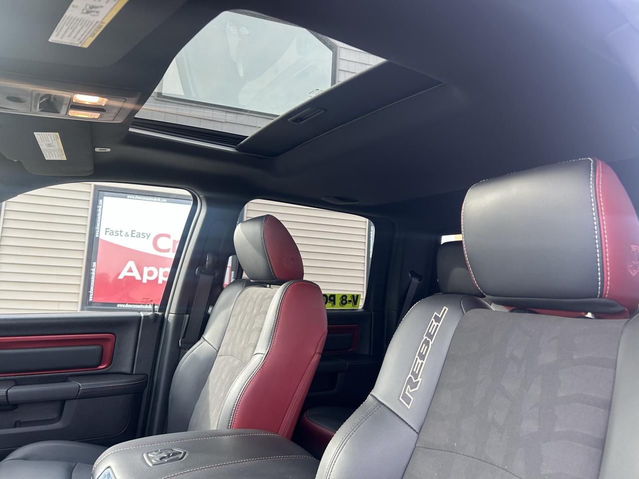 RAM 1500 Rebel 4x4 Crew Cab 5'7" Box 2017