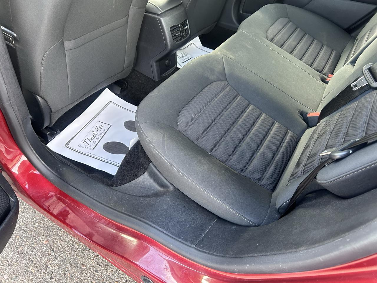 Ford Fusion SE FWD 2018