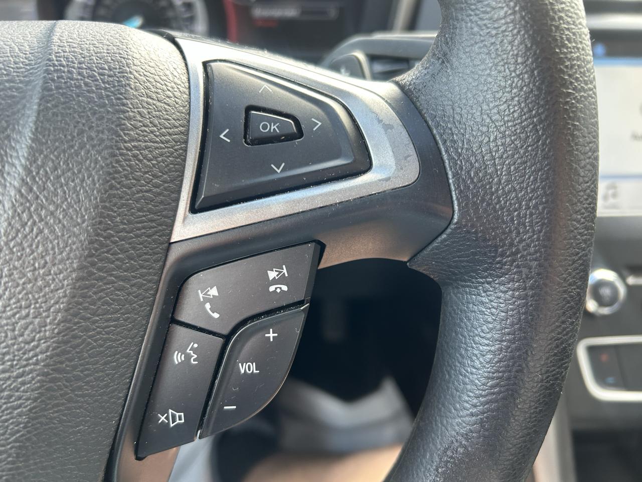 Ford Fusion SE FWD 2018