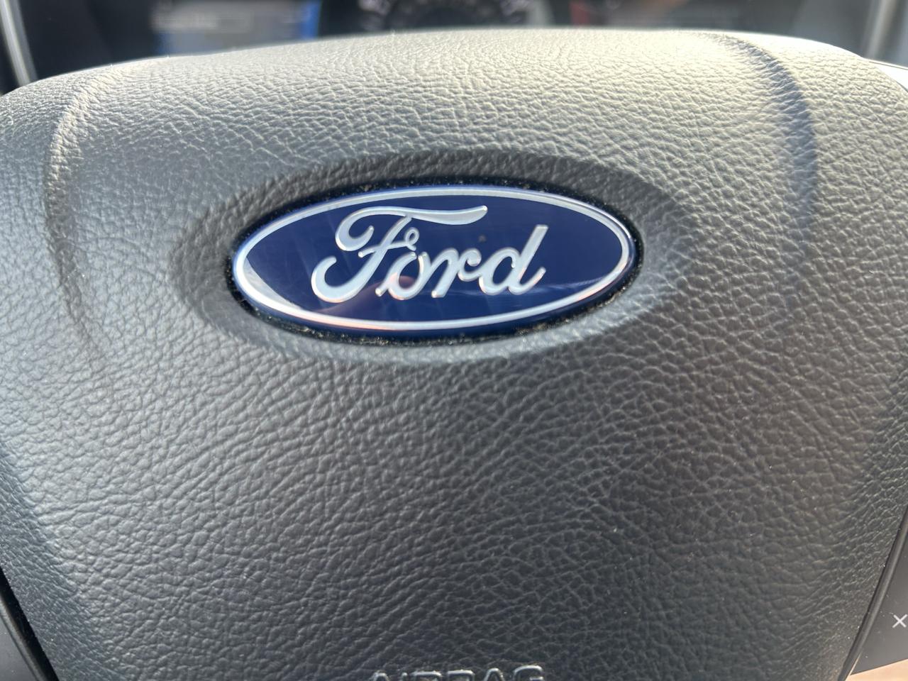 Ford Fusion SE FWD 2018
