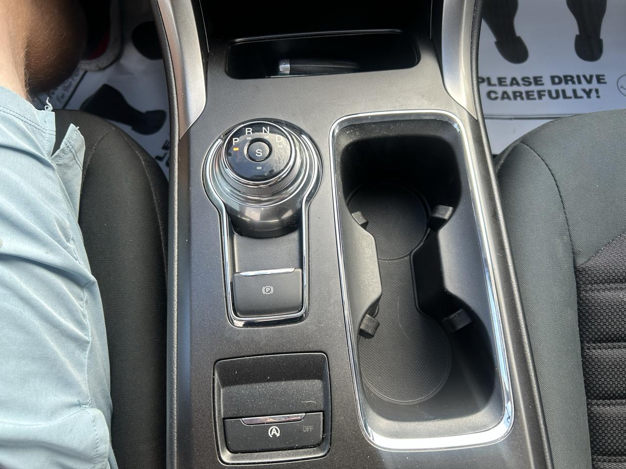 Ford Fusion SE FWD 2018