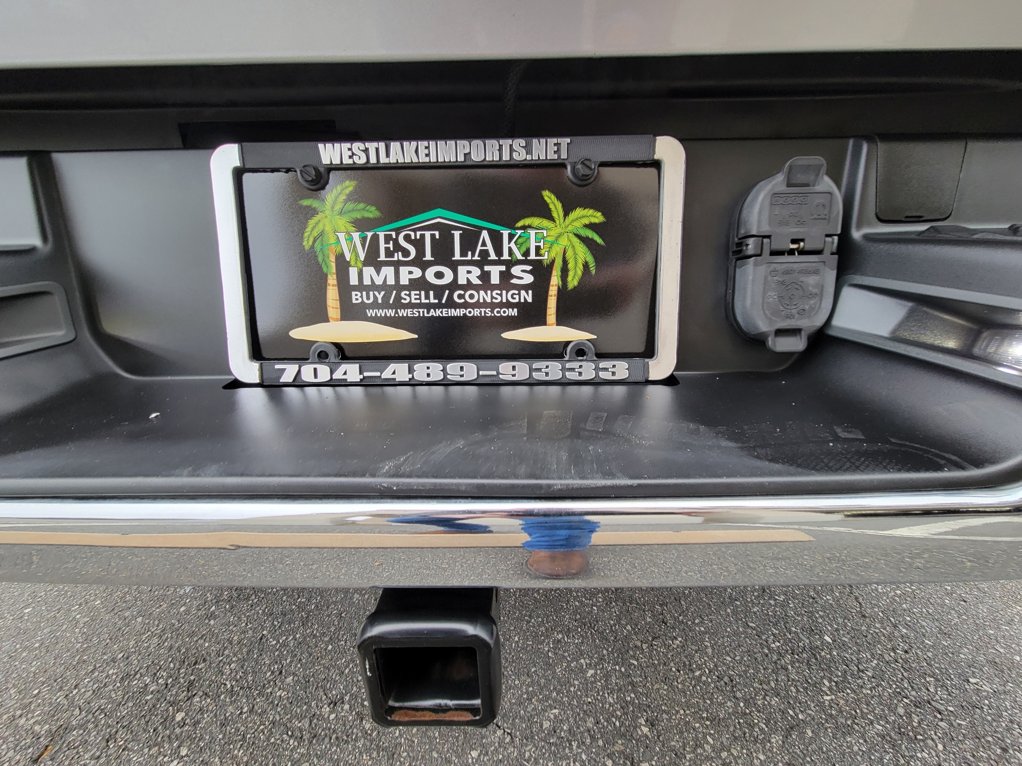 RAM 1500 Laramie 4x2 Crew Cab 5'7" Box 2019