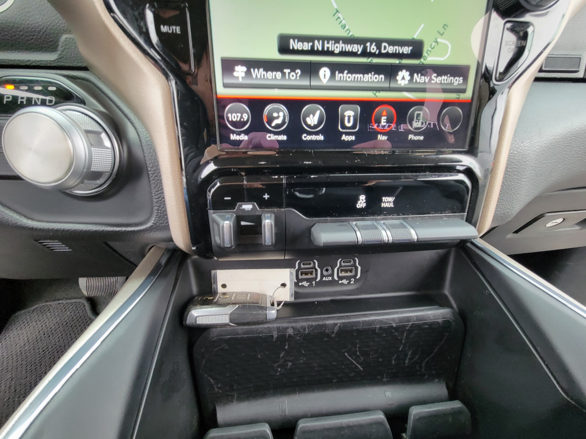 RAM 1500 Laramie 4x2 Crew Cab 5'7" Box 2019