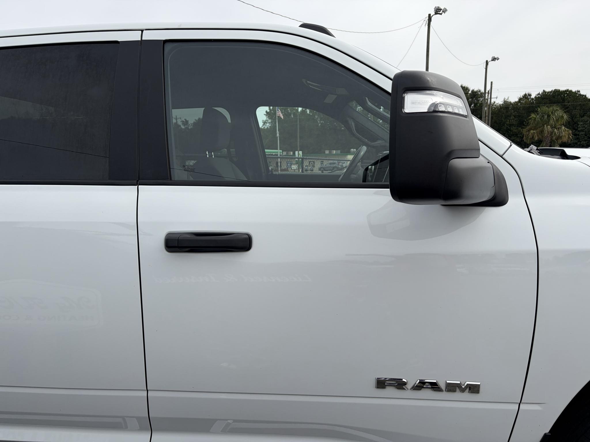 RAM 2500 Big Horn 4x4 Crew Cab 6'4" Box 2024
