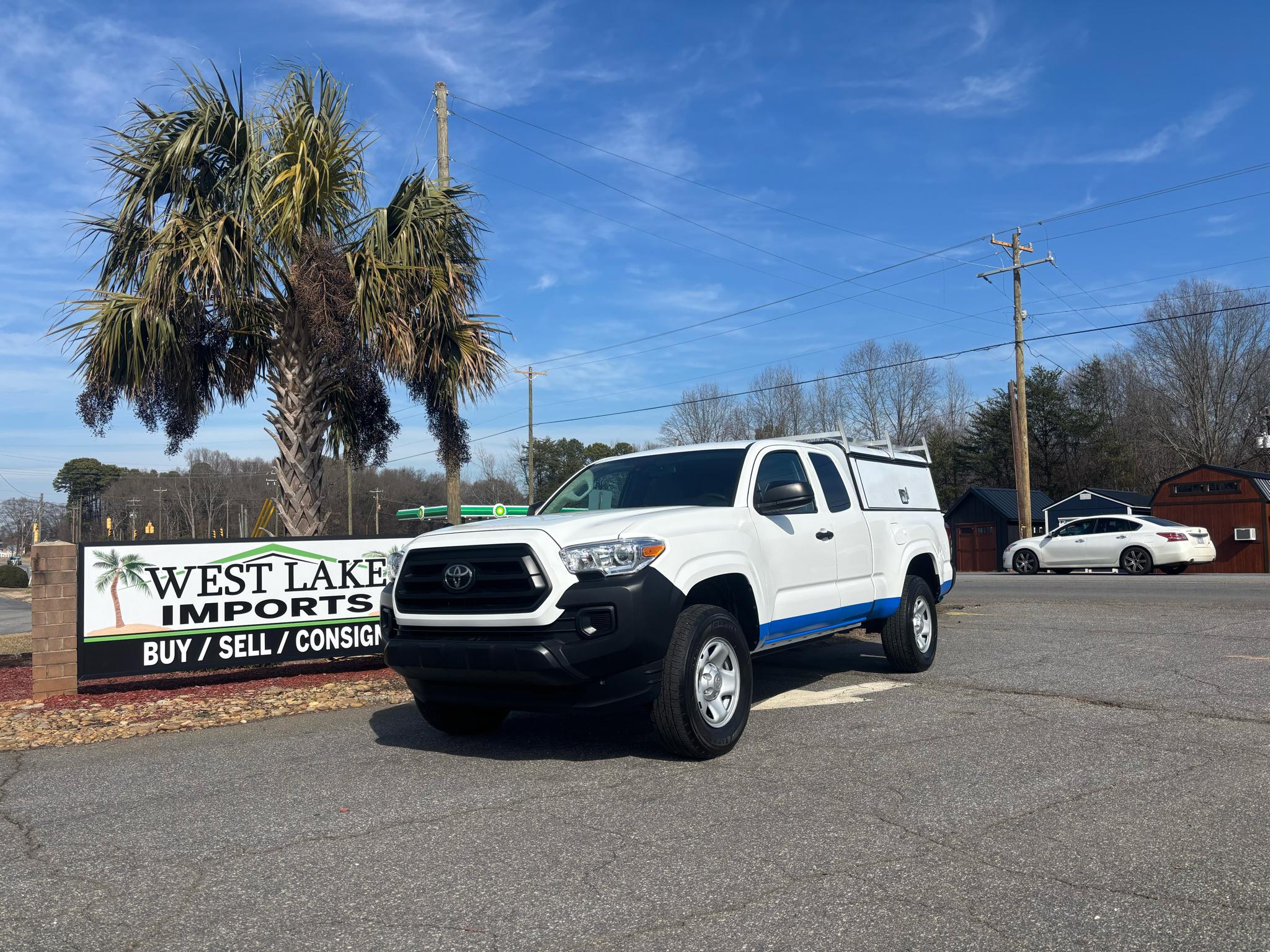 Toyota Tacoma 2WD SR5 Access Cab 6' Bed I4 AT (Natl) 2022
