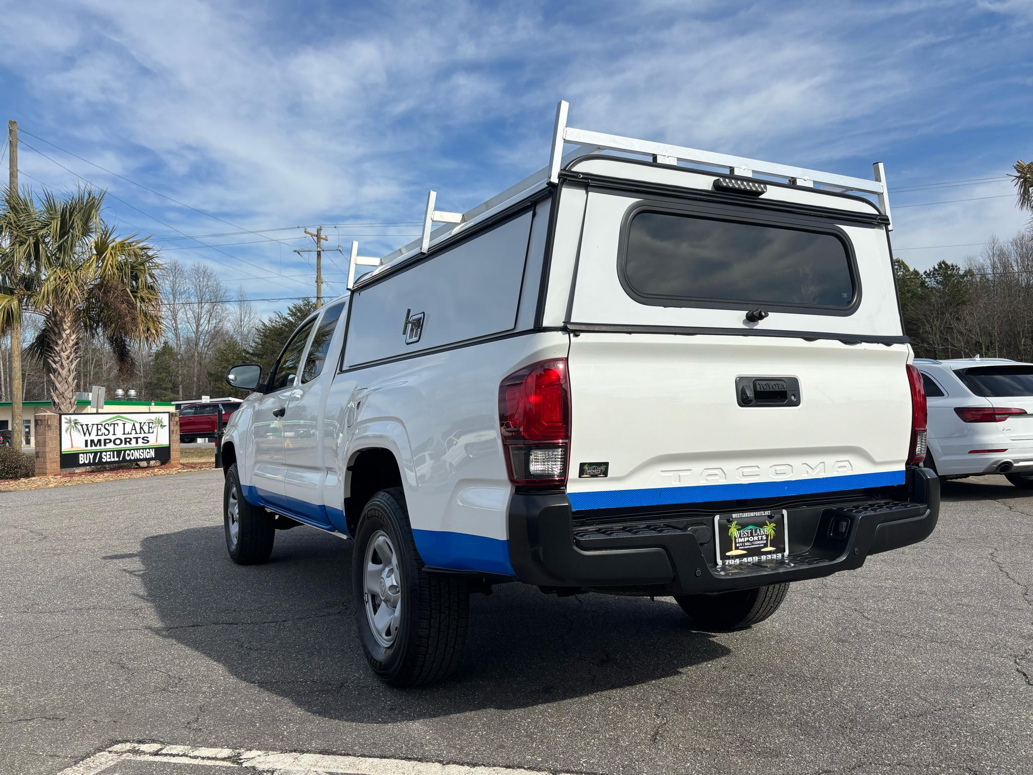 Toyota Tacoma 2WD SR5 Access Cab 6' Bed I4 AT (Natl) 2022