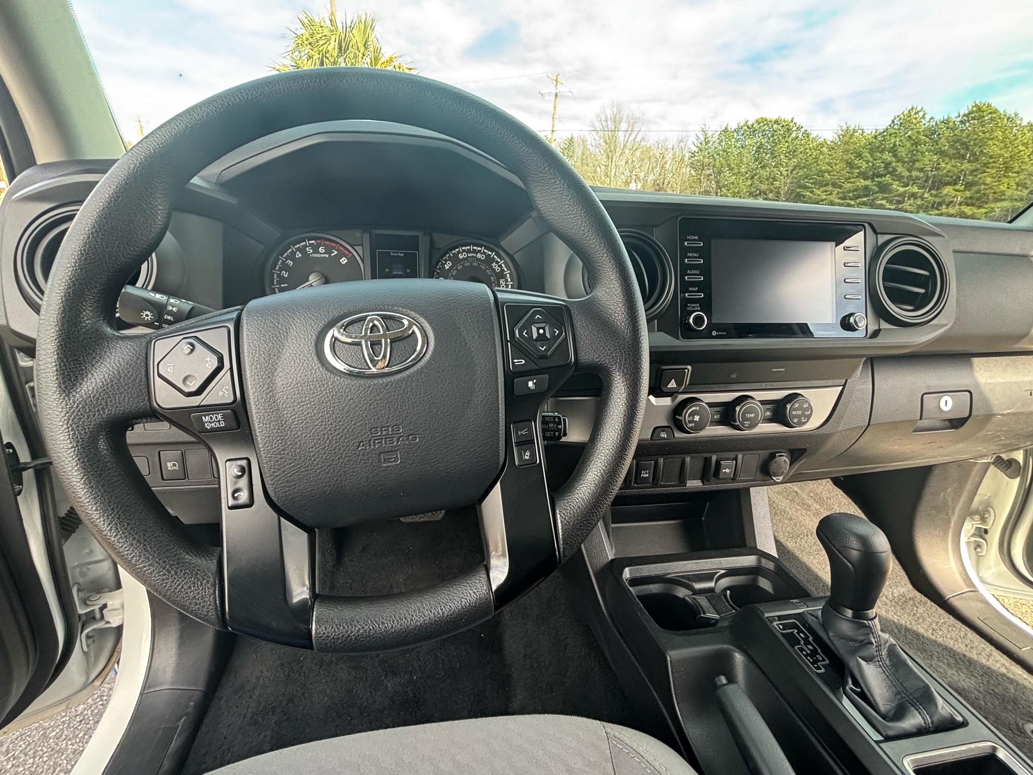 Toyota Tacoma 2WD SR5 Access Cab 6' Bed I4 AT (Natl) 2022