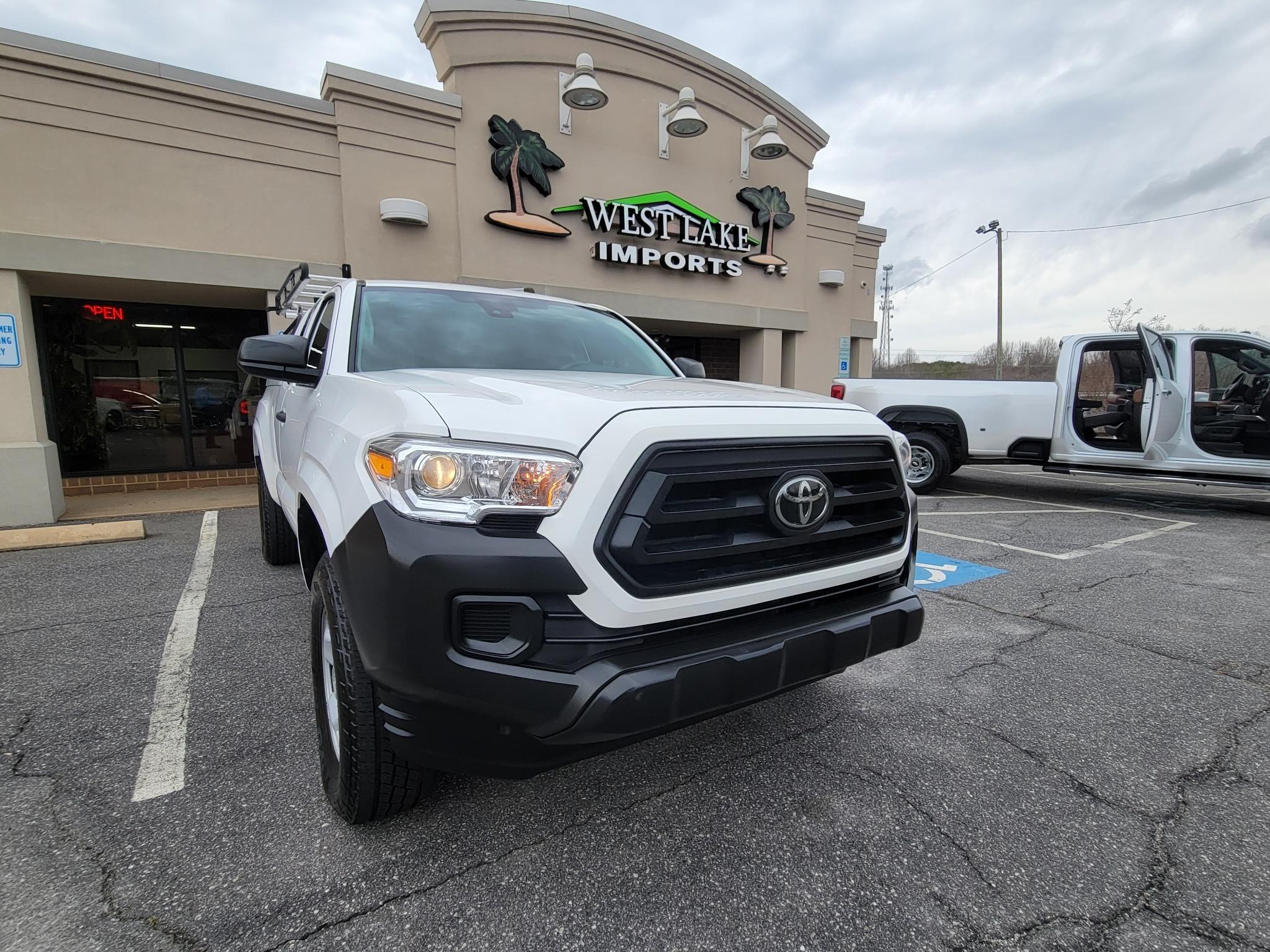 Toyota Tacoma 2WD SR5 Access Cab 6' Bed I4 AT (Natl) 2022