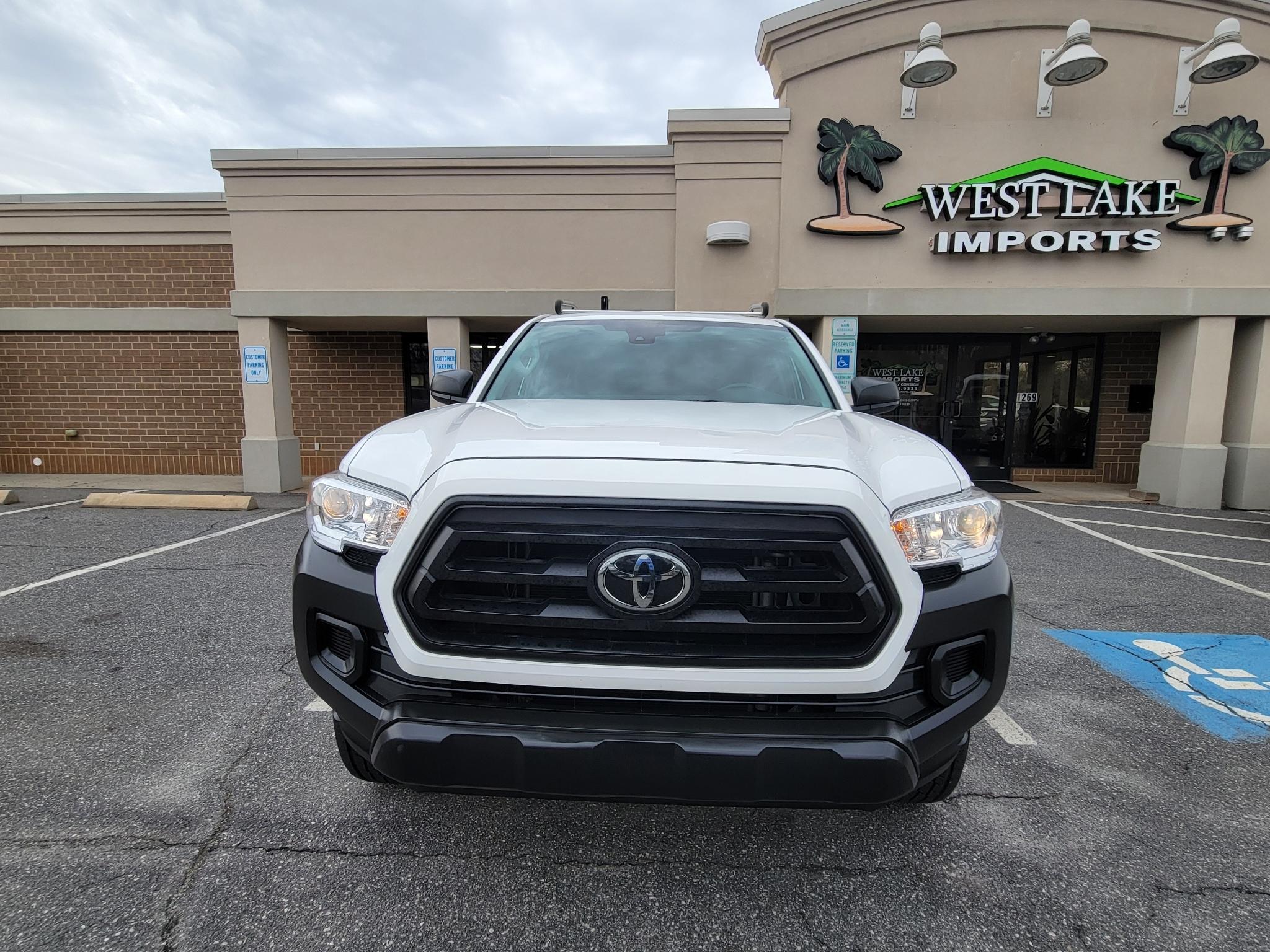 Toyota Tacoma 2WD SR5 Access Cab 6' Bed I4 AT (Natl) 2022