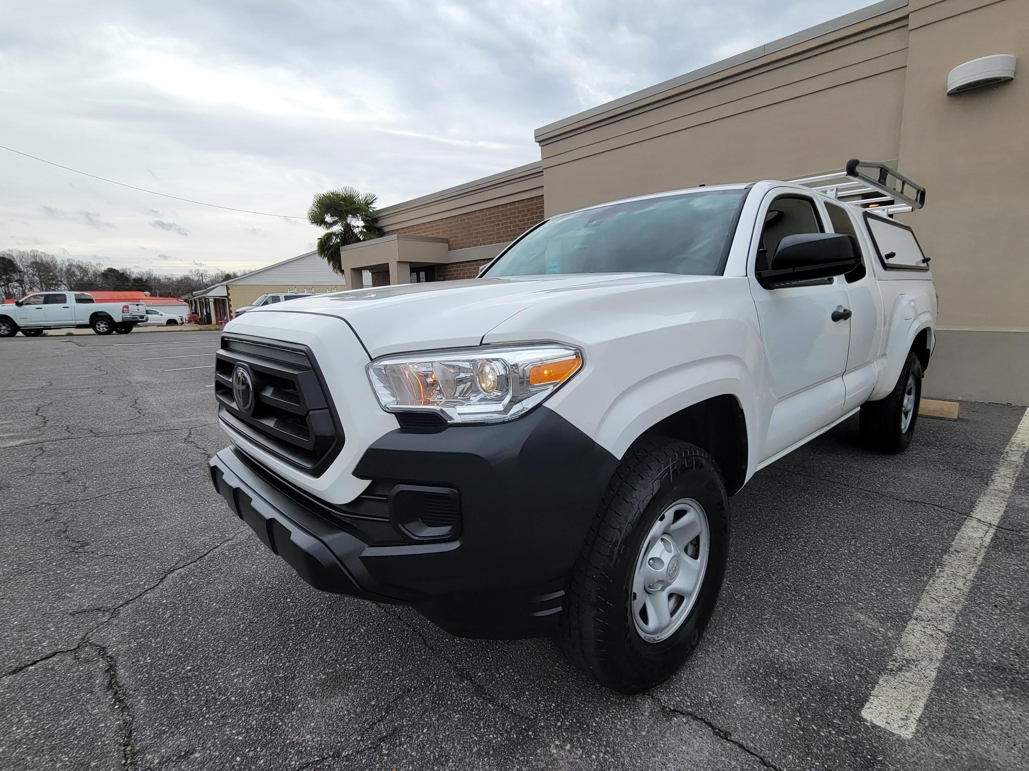 Toyota Tacoma 2WD SR5 Access Cab 6' Bed I4 AT (Natl) 2022