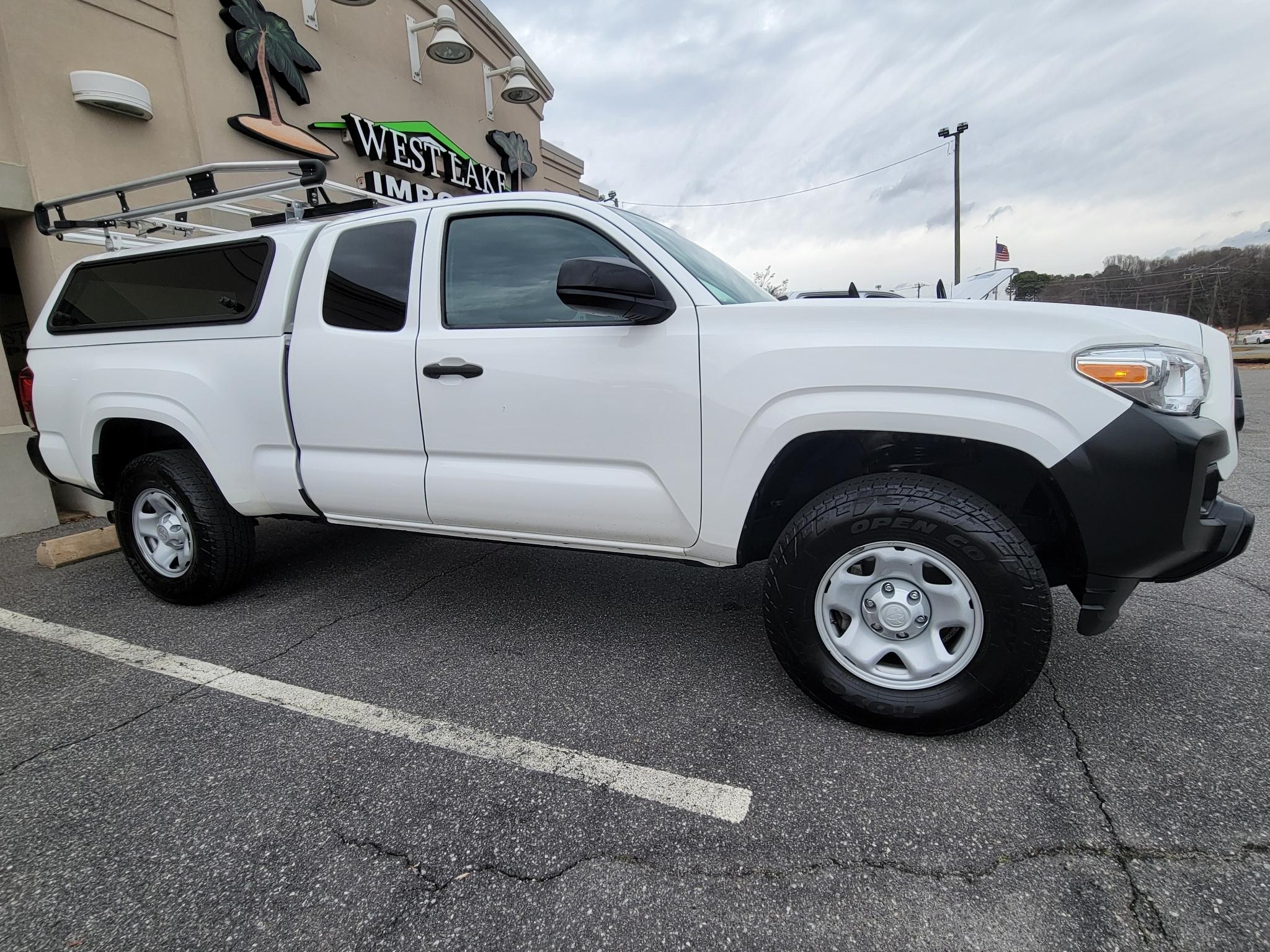 Toyota Tacoma 2WD SR5 Access Cab 6' Bed I4 AT (Natl) 2022