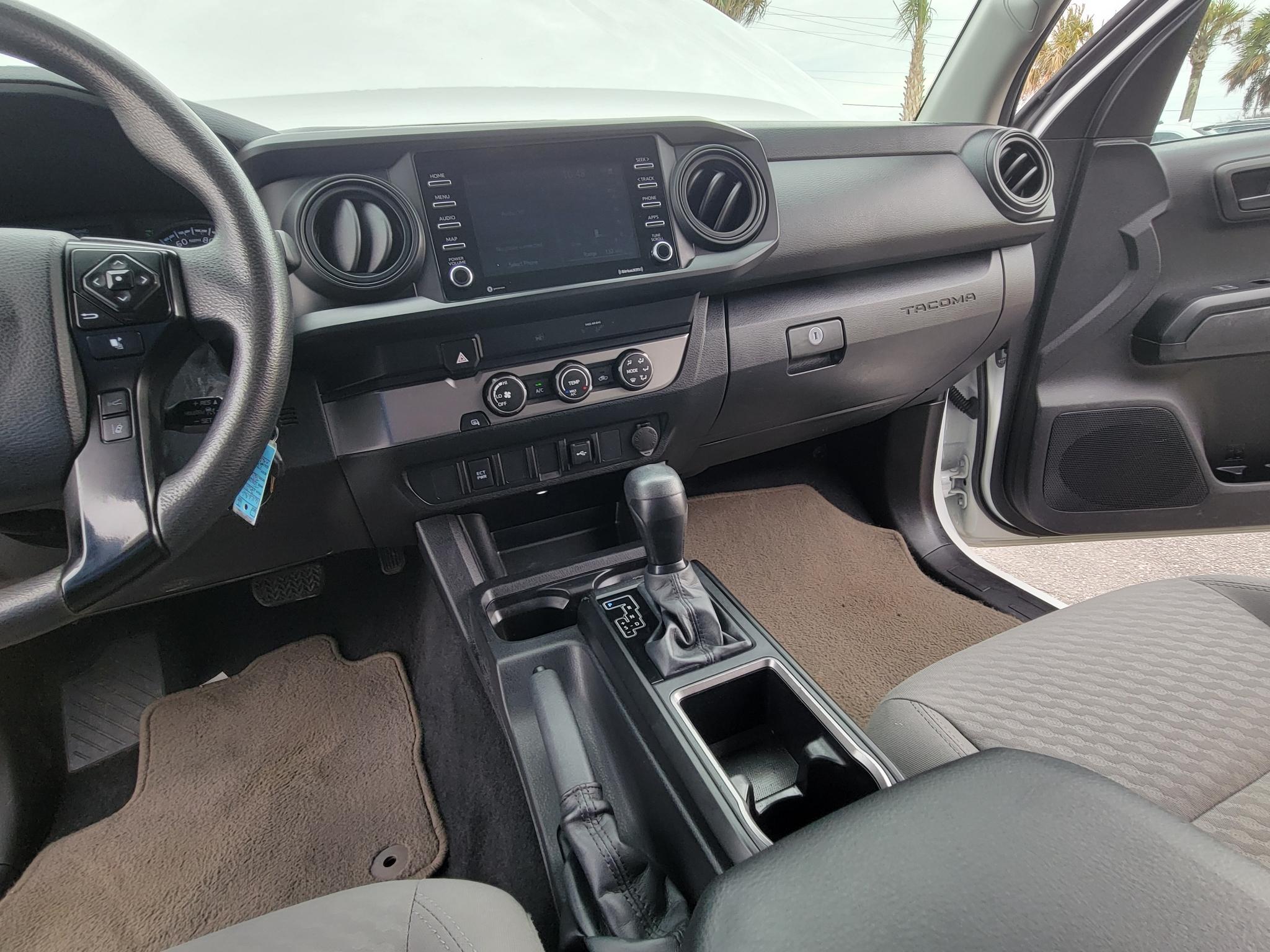 Toyota Tacoma 2WD SR5 Access Cab 6' Bed I4 AT (Natl) 2022