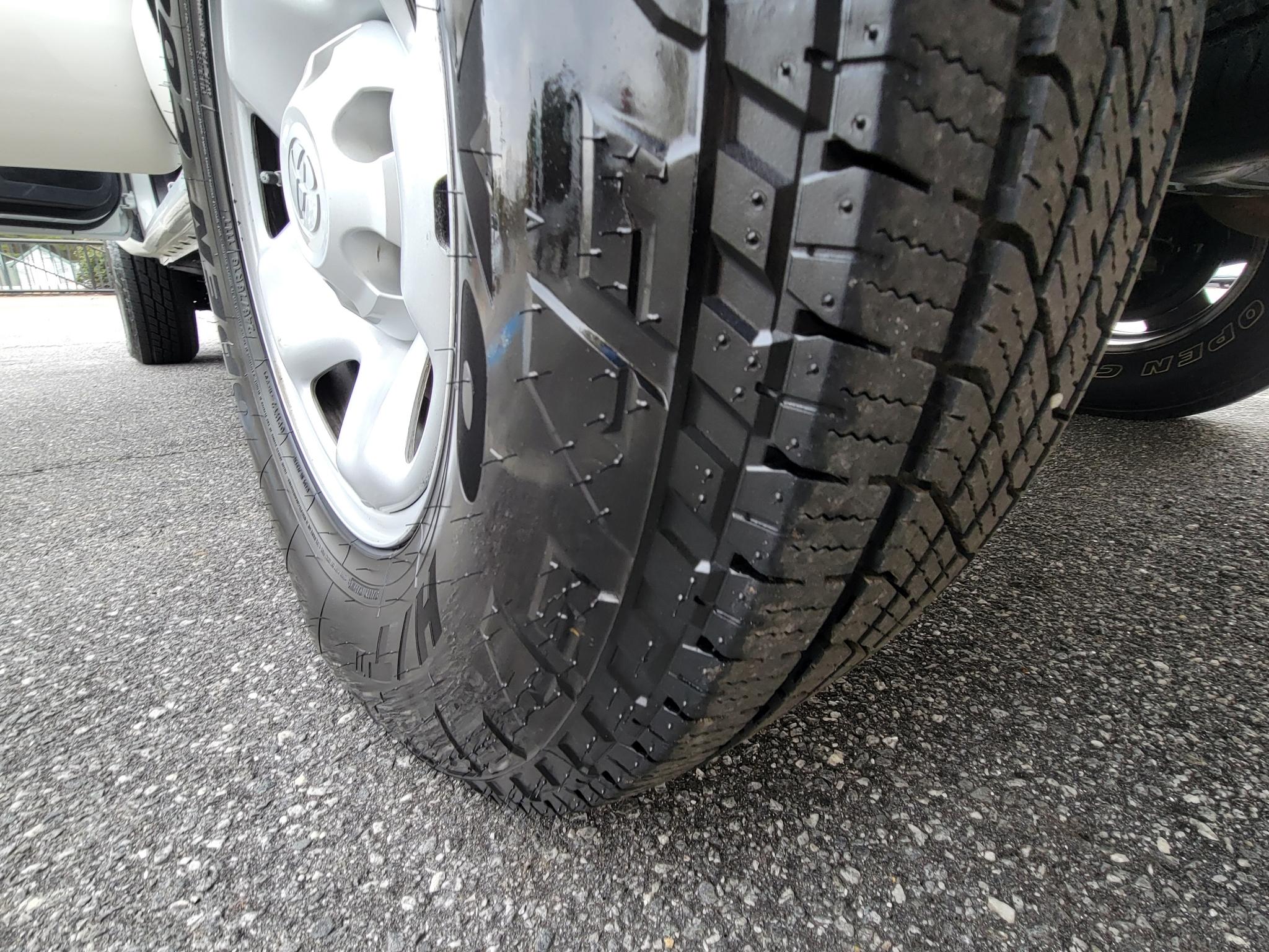 Toyota Tacoma 2WD SR5 Access Cab 6' Bed I4 AT (Natl) 2022