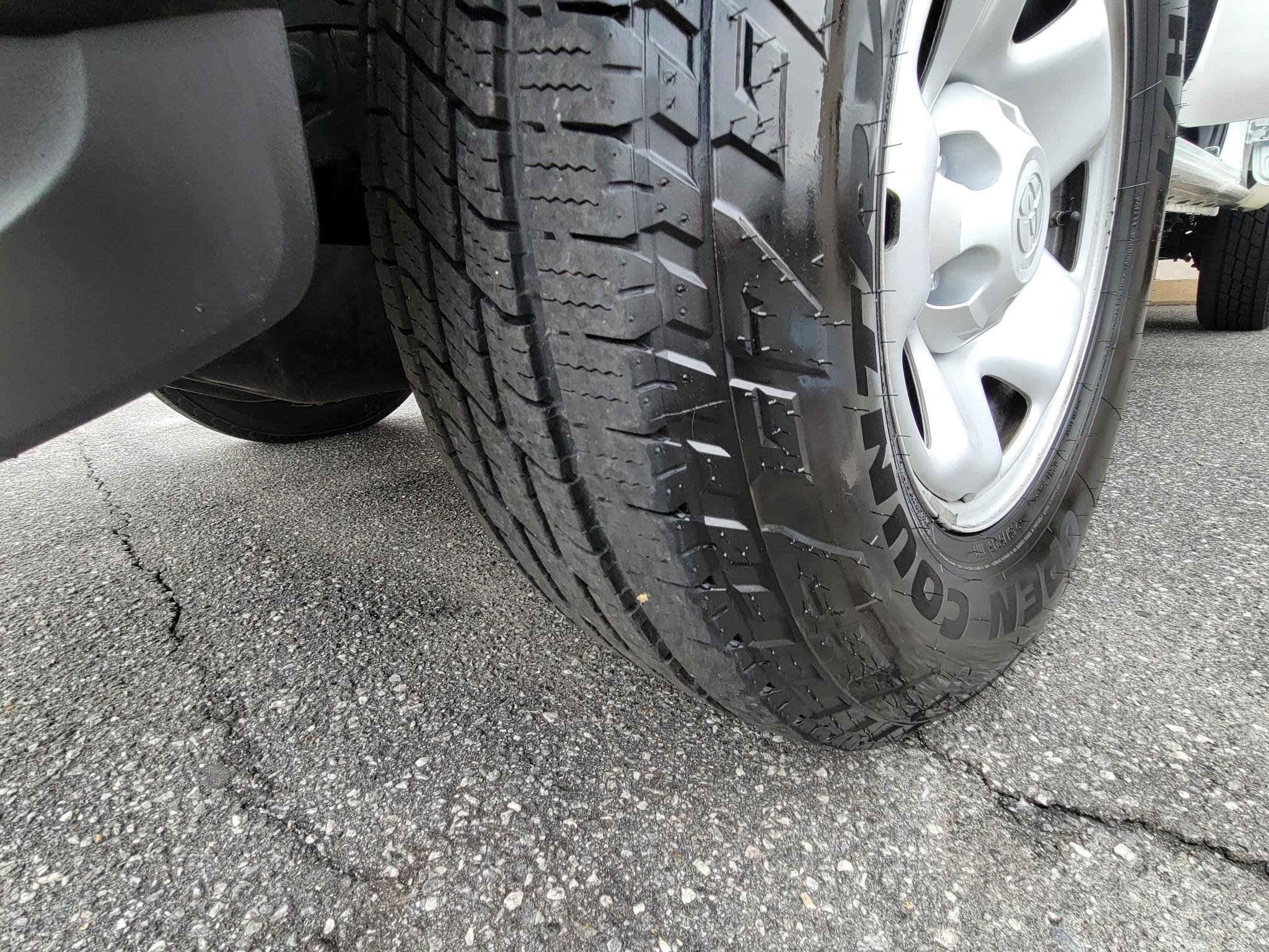 Toyota Tacoma 2WD SR5 Access Cab 6' Bed I4 AT (Natl) 2022