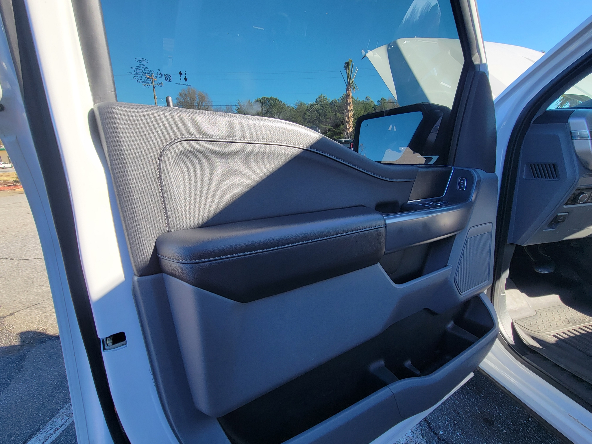 Ford F-150 Lariat 2WD SuperCab 8' Box 2021