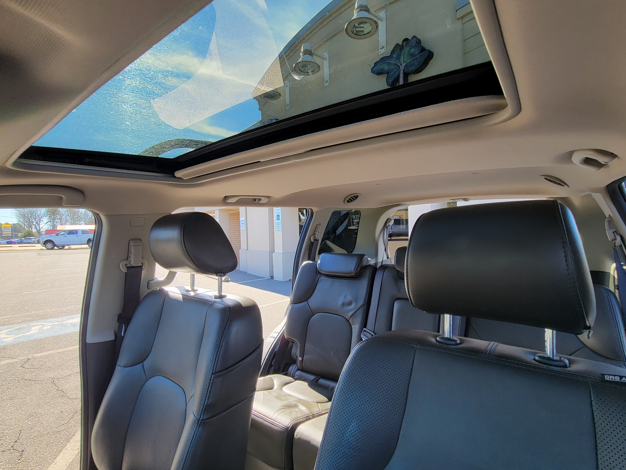 Nissan Pathfinder LE 4WD 2006