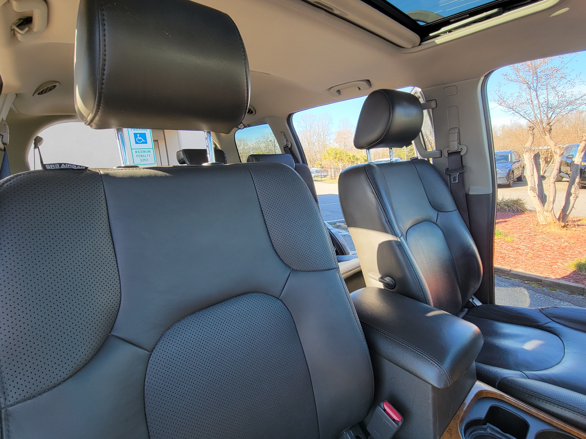 Nissan Pathfinder LE 4WD 2006