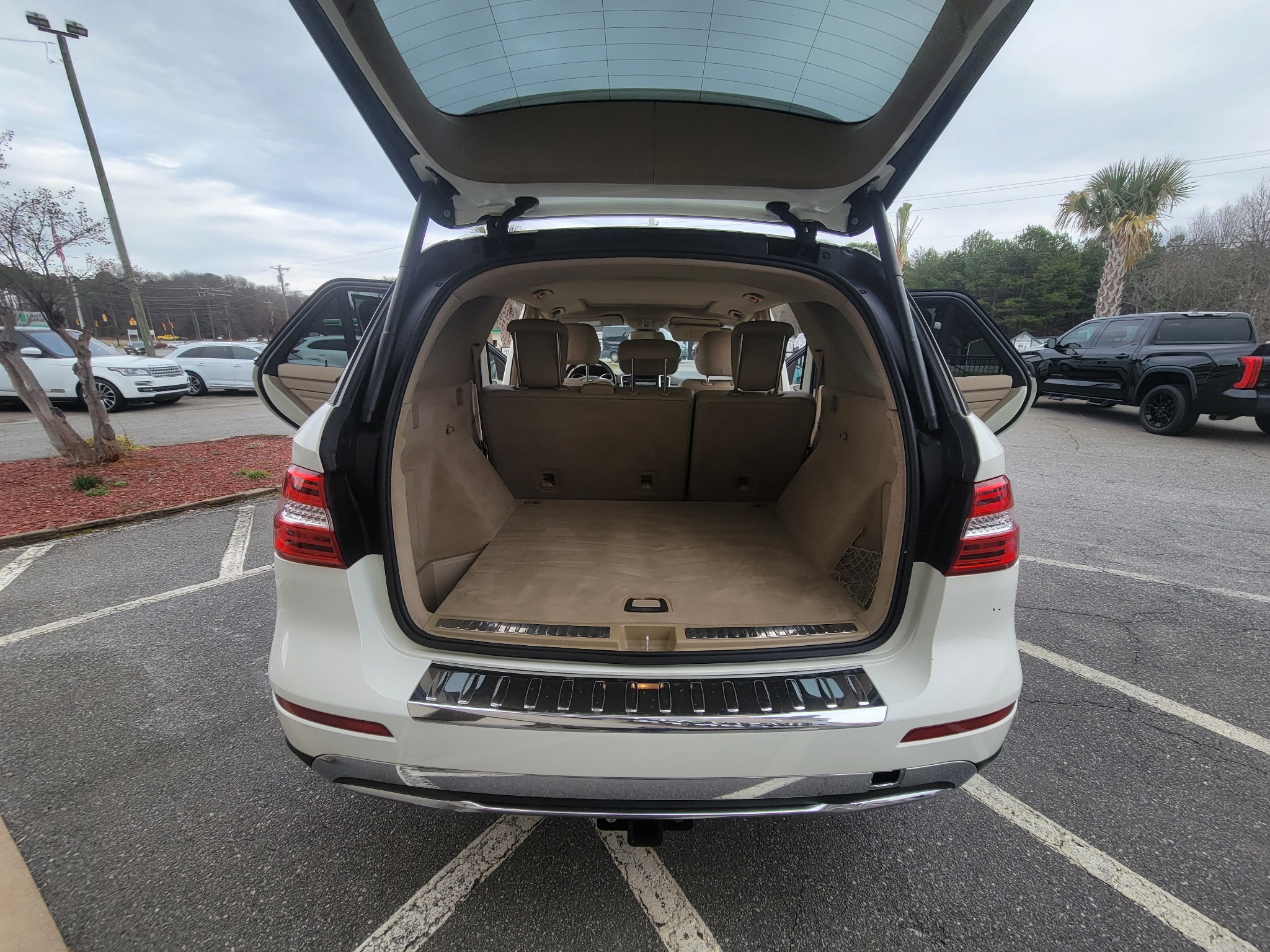 Mercedes-Benz M-Class RWD 4dr ML 350 2013