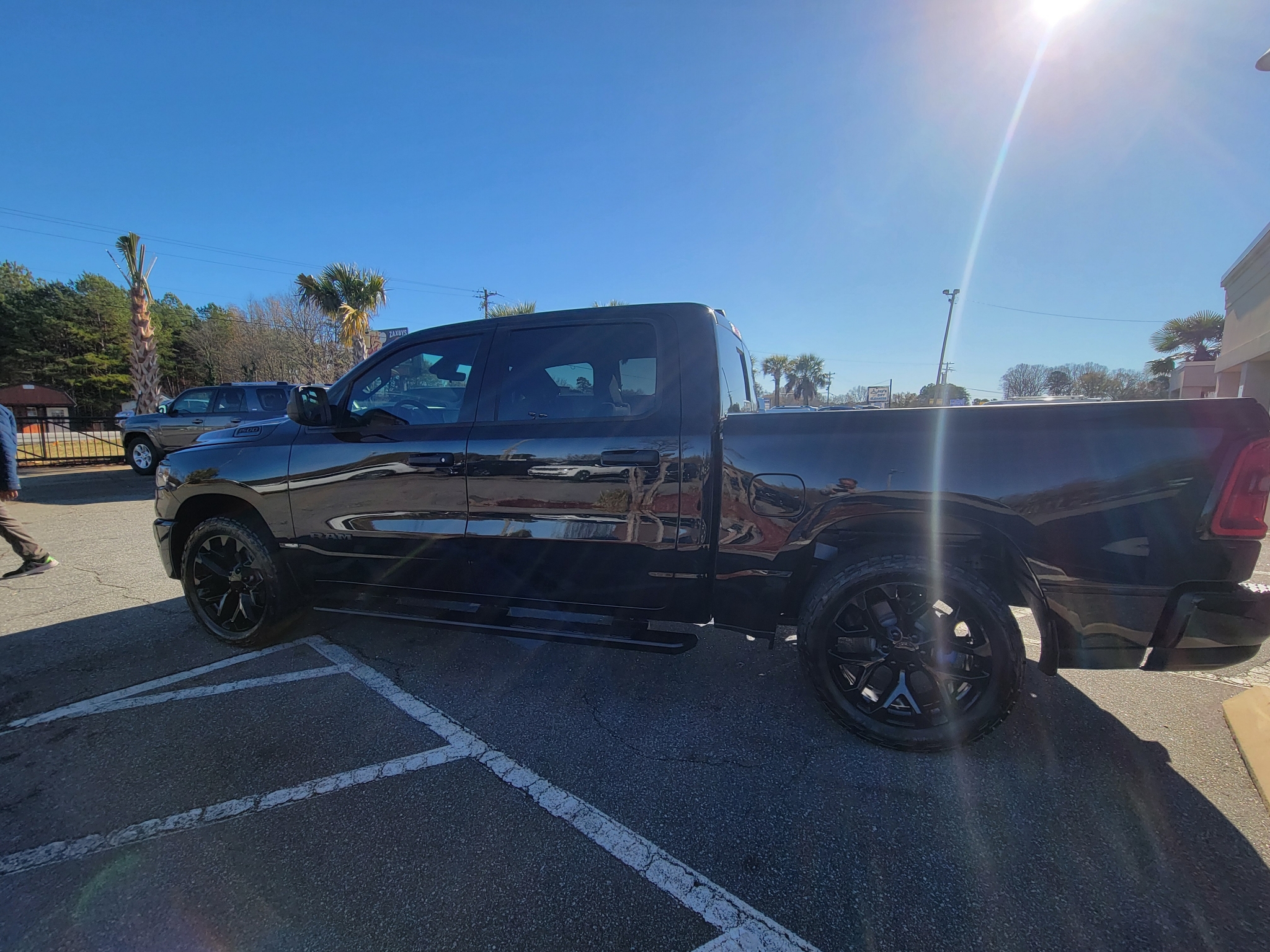 RAM 1500 Tradesman 4x4 Crew Cab 5'7" Box 2025