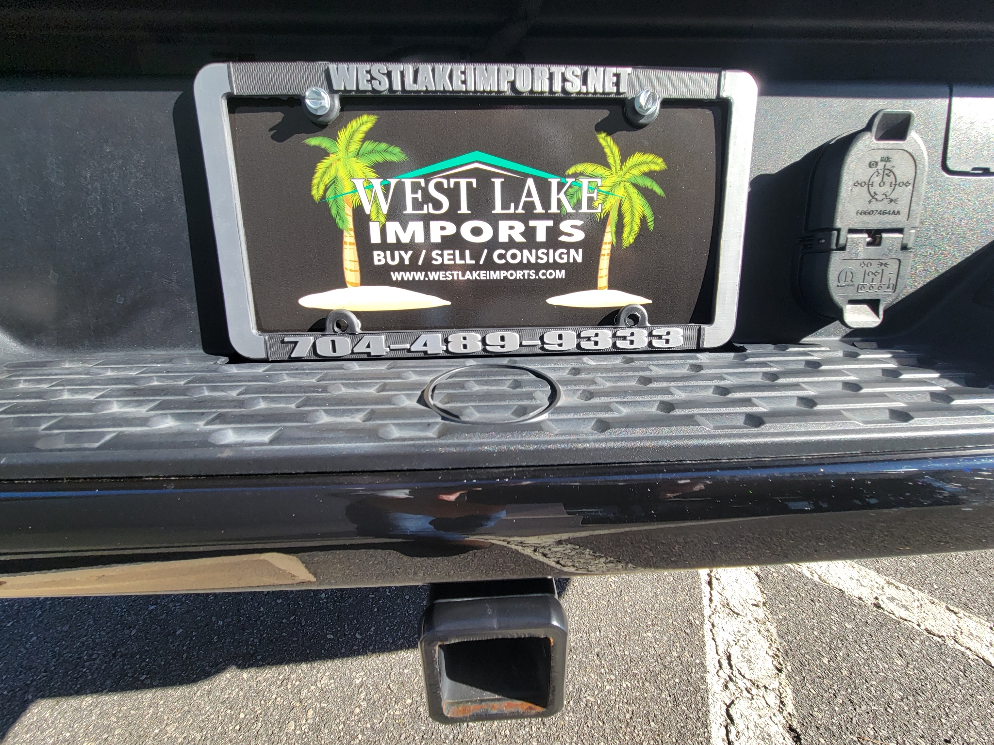 RAM 1500 Tradesman 4x4 Crew Cab 5'7" Box 2025