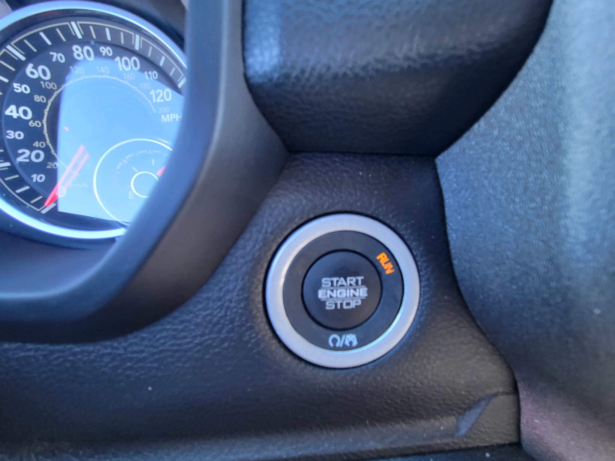 RAM 1500 Tradesman 4x4 Crew Cab 5'7" Box 2025