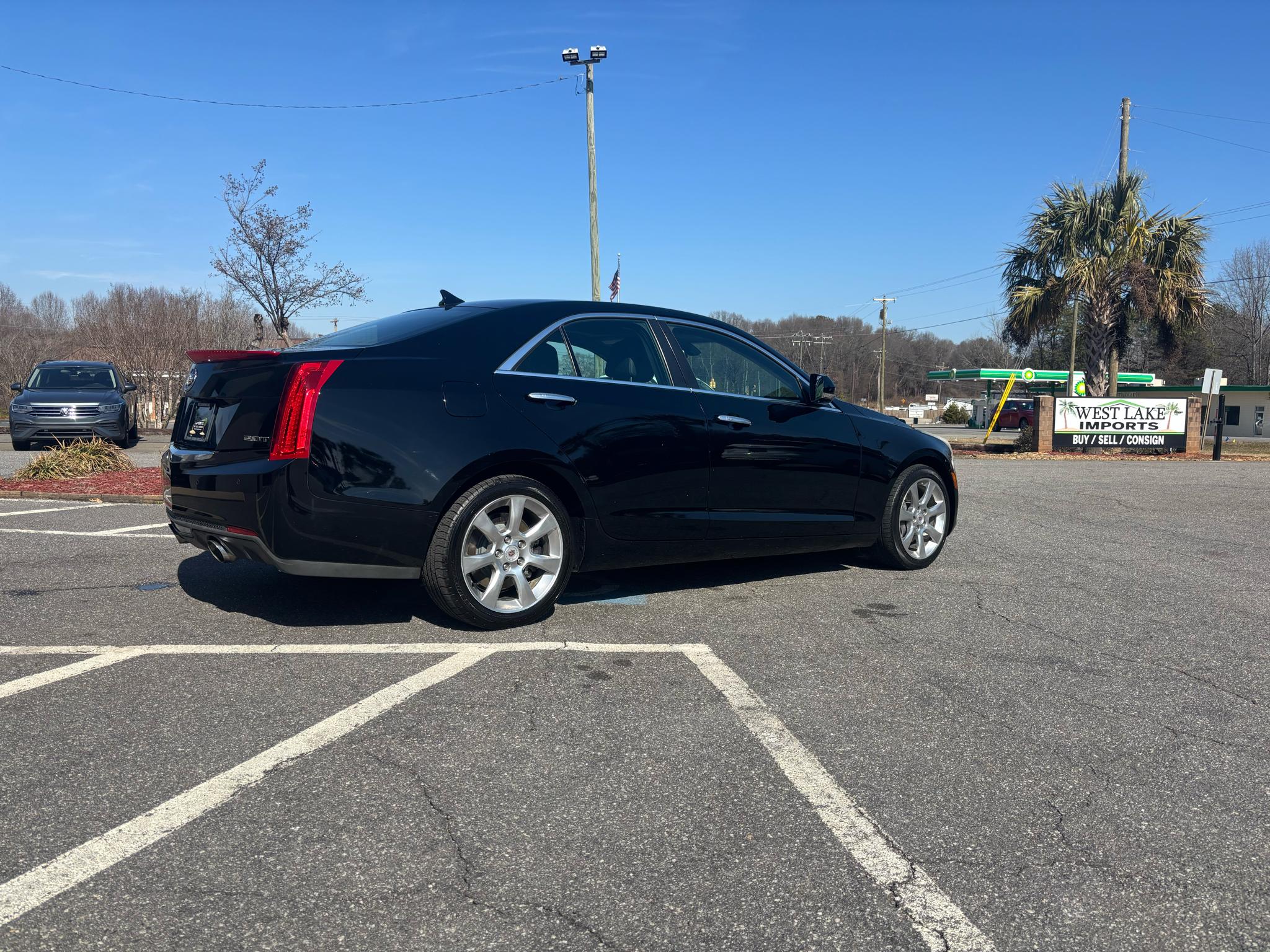 Cadillac ATS 4dr Sdn 2.0L Luxury AWD 2014