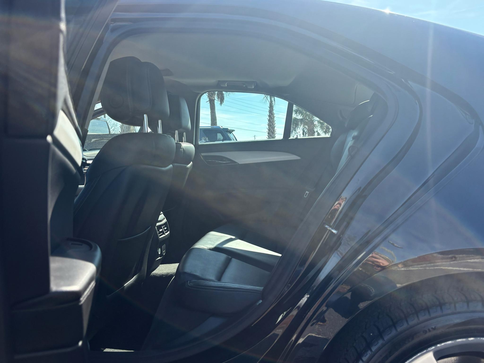 Cadillac ATS 4dr Sdn 2.0L Luxury AWD 2014