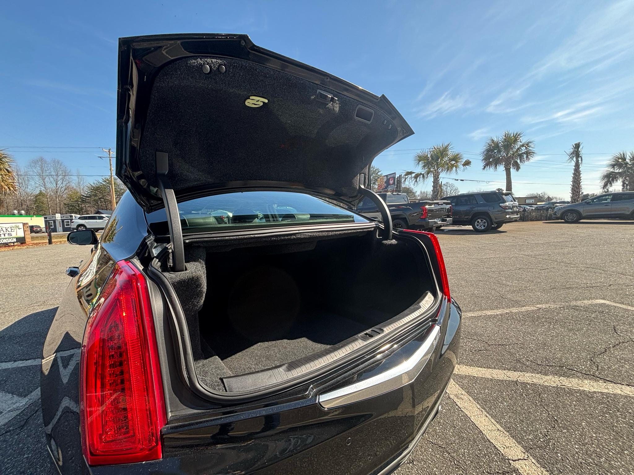 Cadillac ATS 4dr Sdn 2.0L Luxury AWD 2014