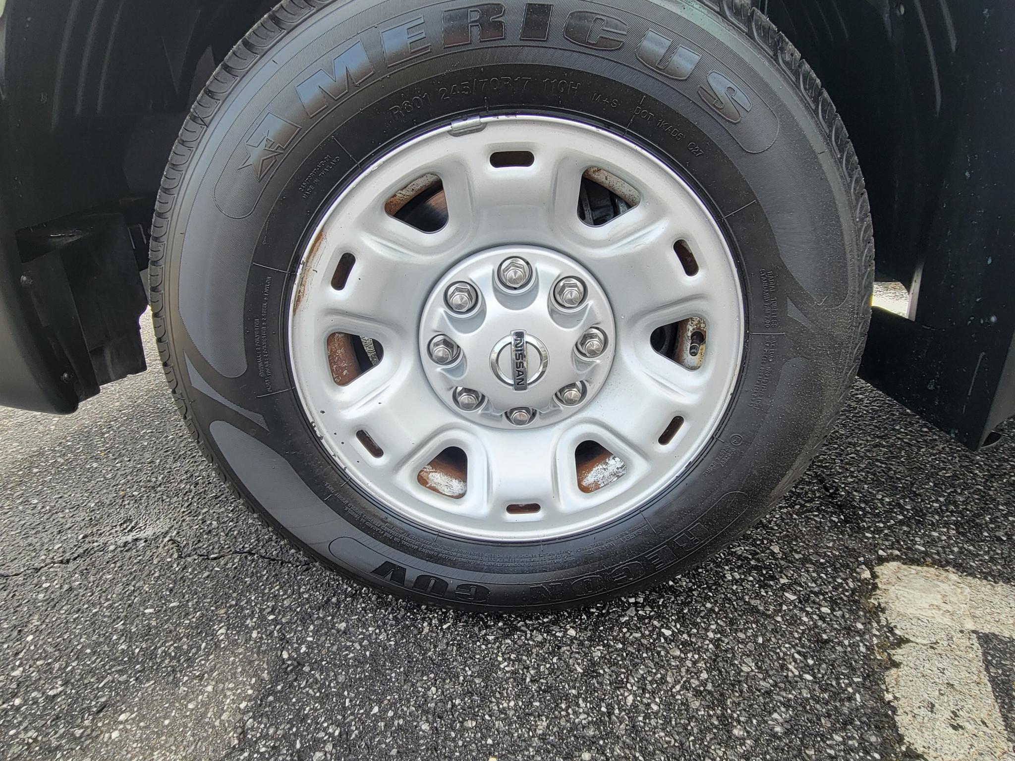 Nissan NV High Roof 2500 V6 SV 2016