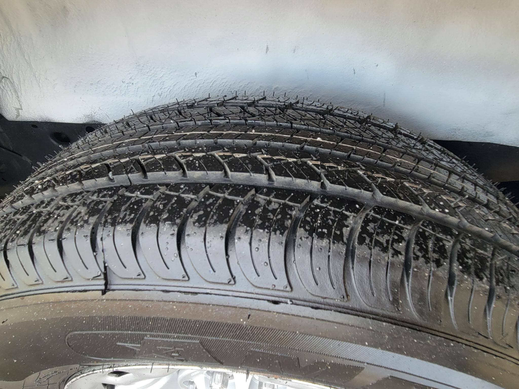 Nissan NV High Roof 2500 V6 SV 2016