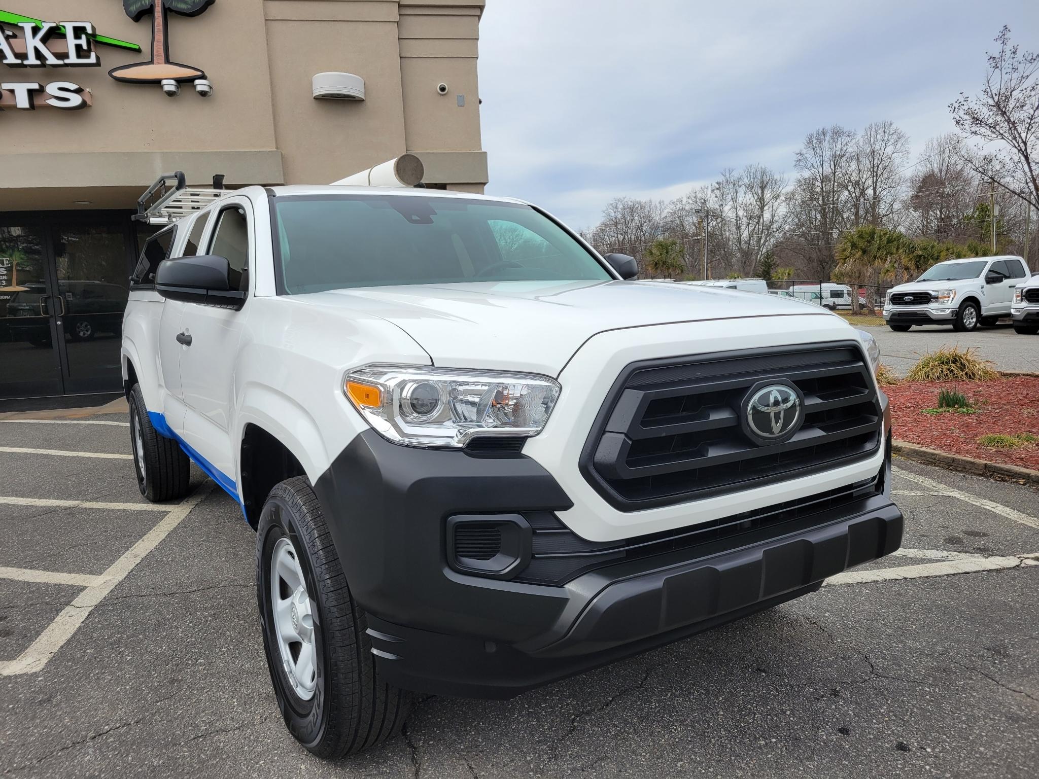 Toyota Tacoma 2WD SR5 Access Cab 6' Bed I4 AT (Natl) 2023