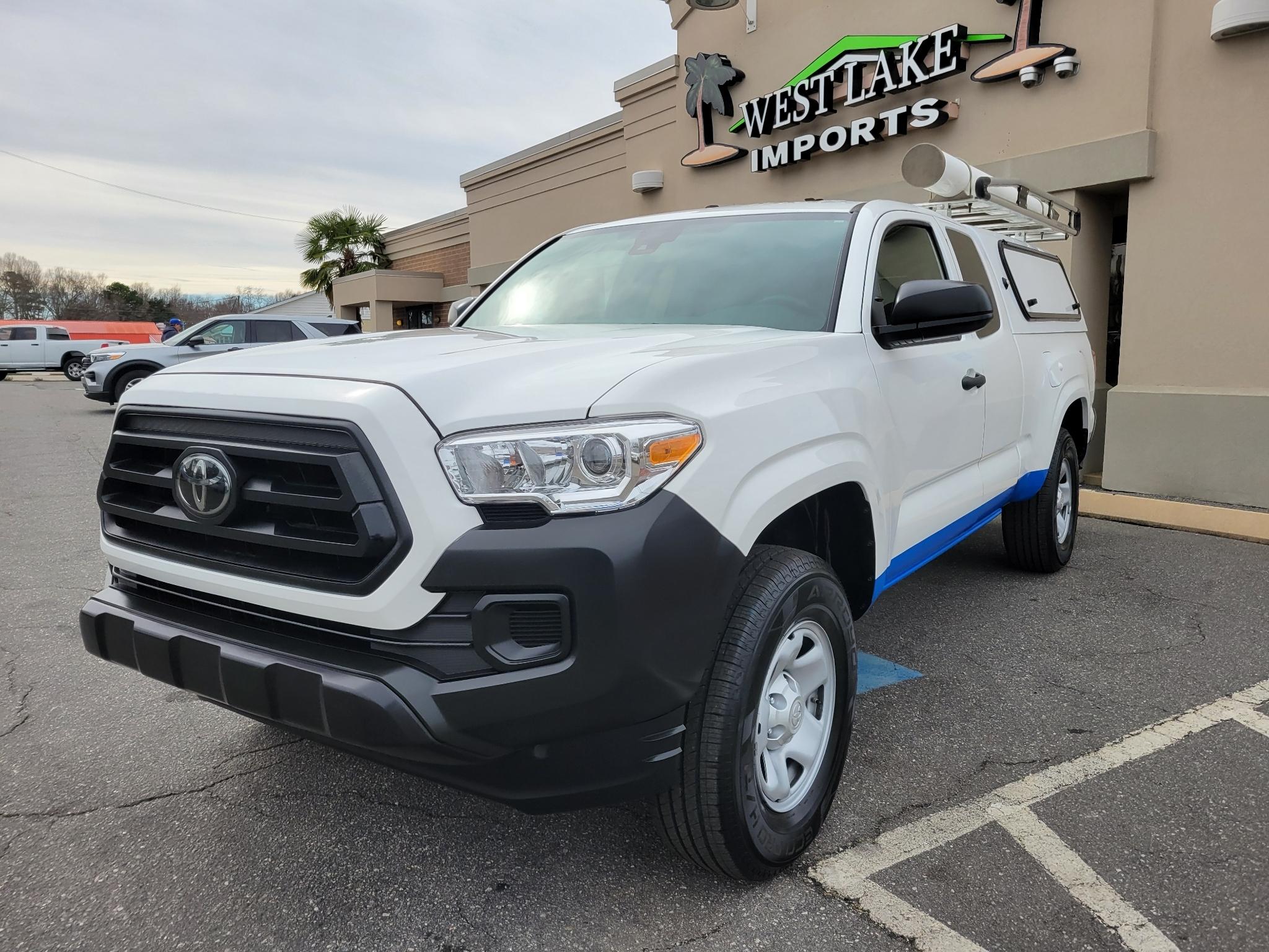 Toyota Tacoma 2WD SR5 Access Cab 6' Bed I4 AT (Natl) 2023