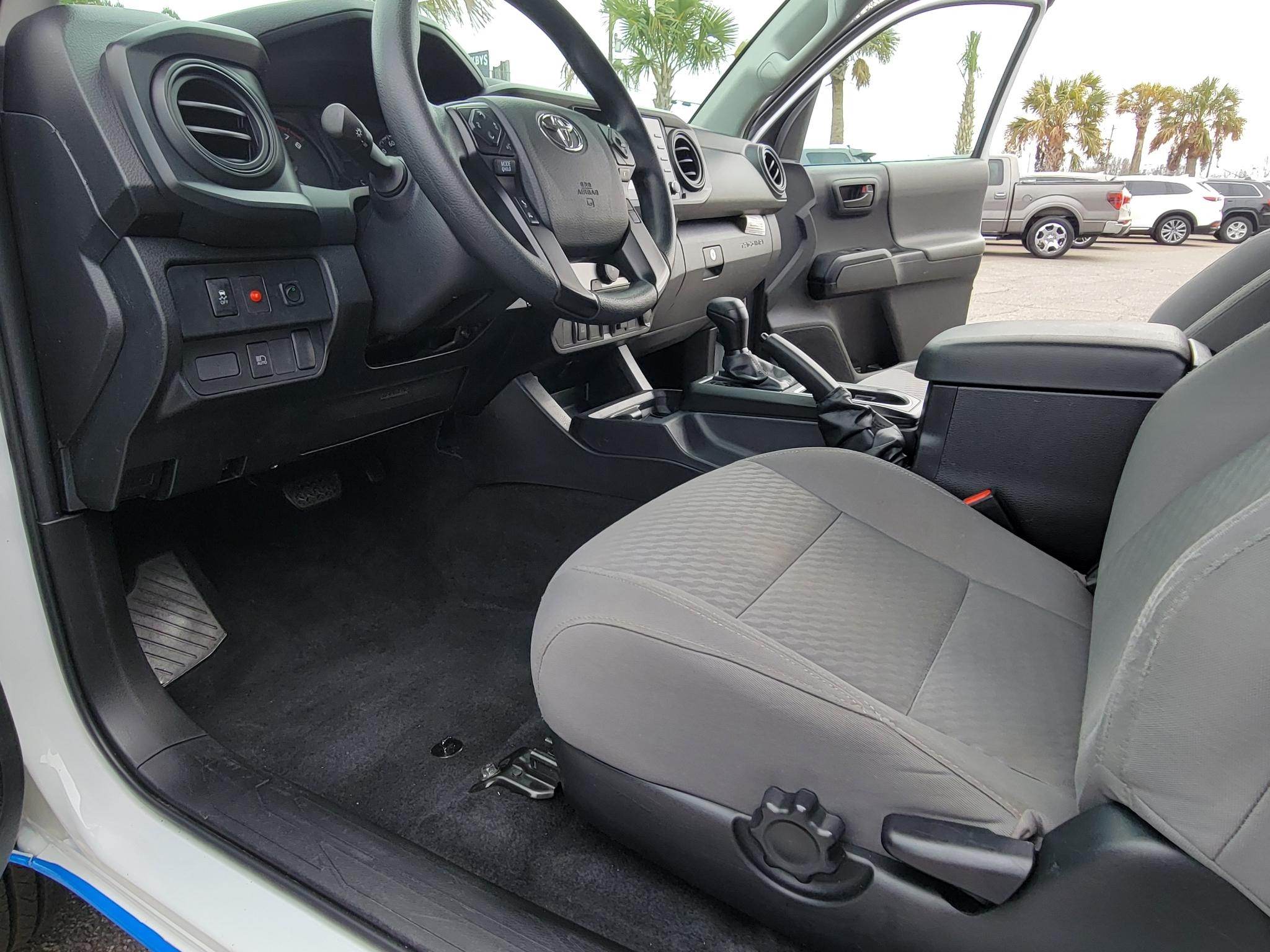 Toyota Tacoma 2WD SR5 Access Cab 6' Bed I4 AT (Natl) 2023