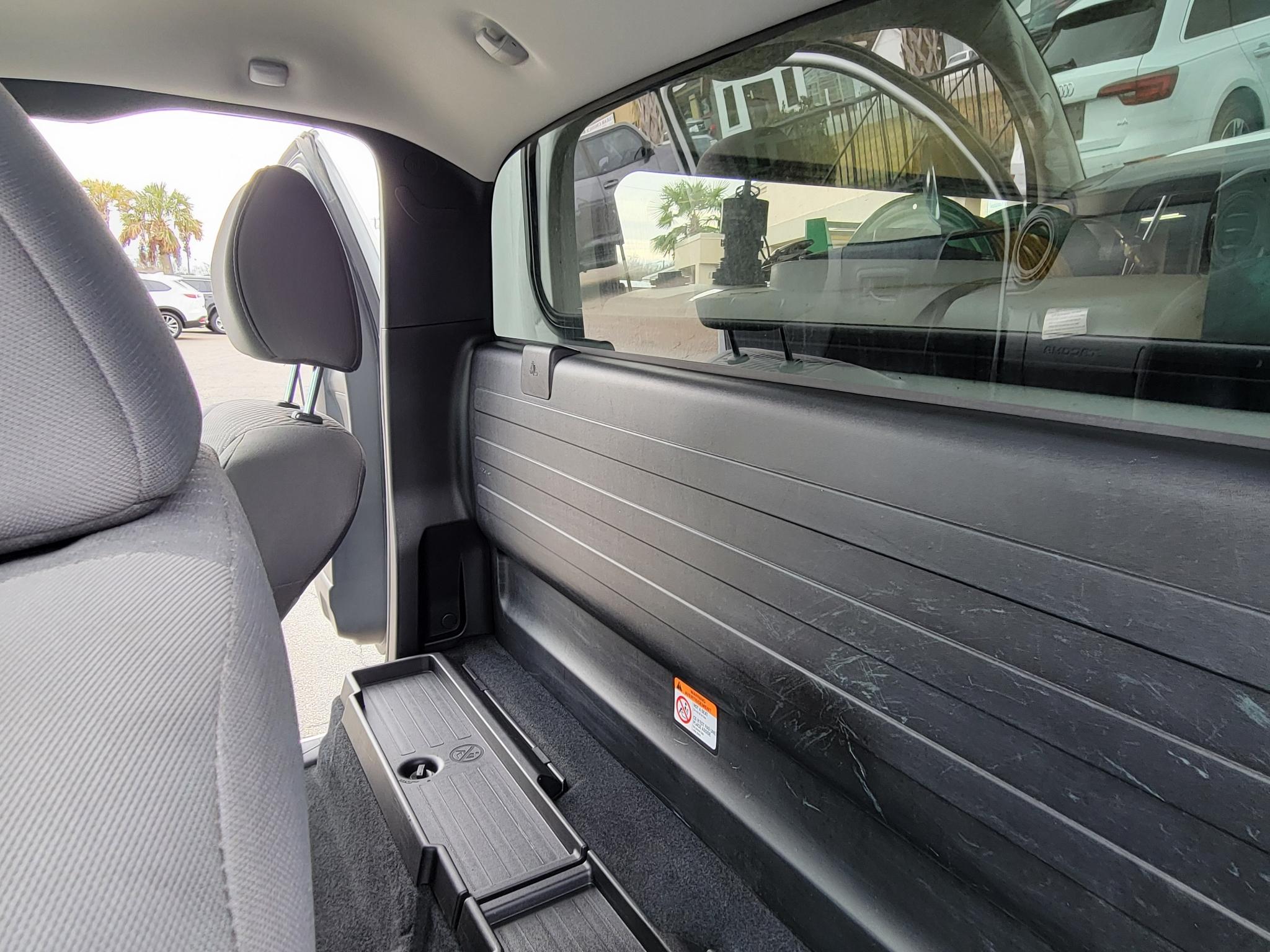 Toyota Tacoma 2WD SR5 Access Cab 6' Bed I4 AT (Natl) 2023