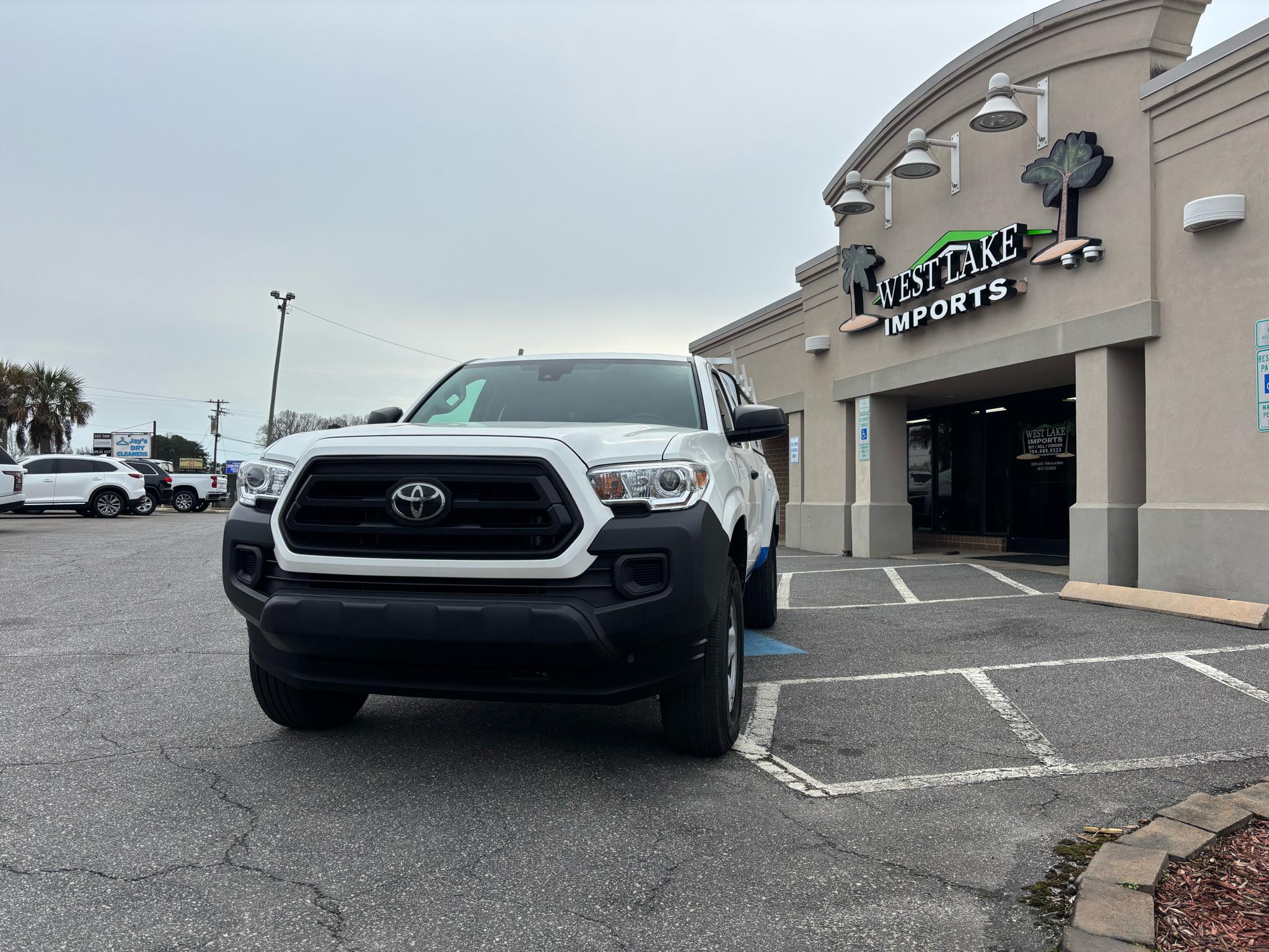Toyota Tacoma 2WD SR5 Access Cab 6' Bed I4 AT (Natl) 2023