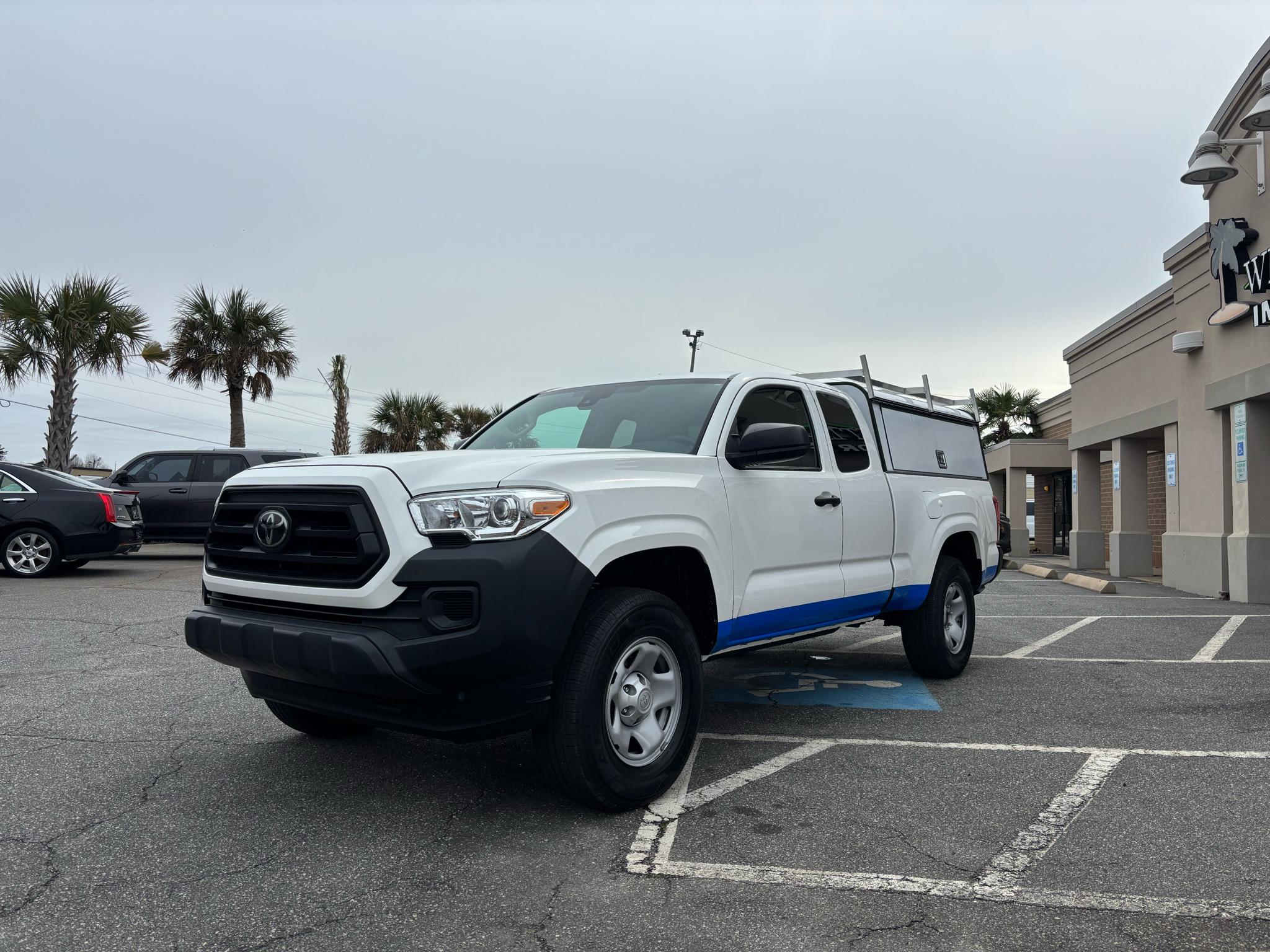 Toyota Tacoma 2WD SR5 Access Cab 6' Bed I4 AT (Natl) 2023