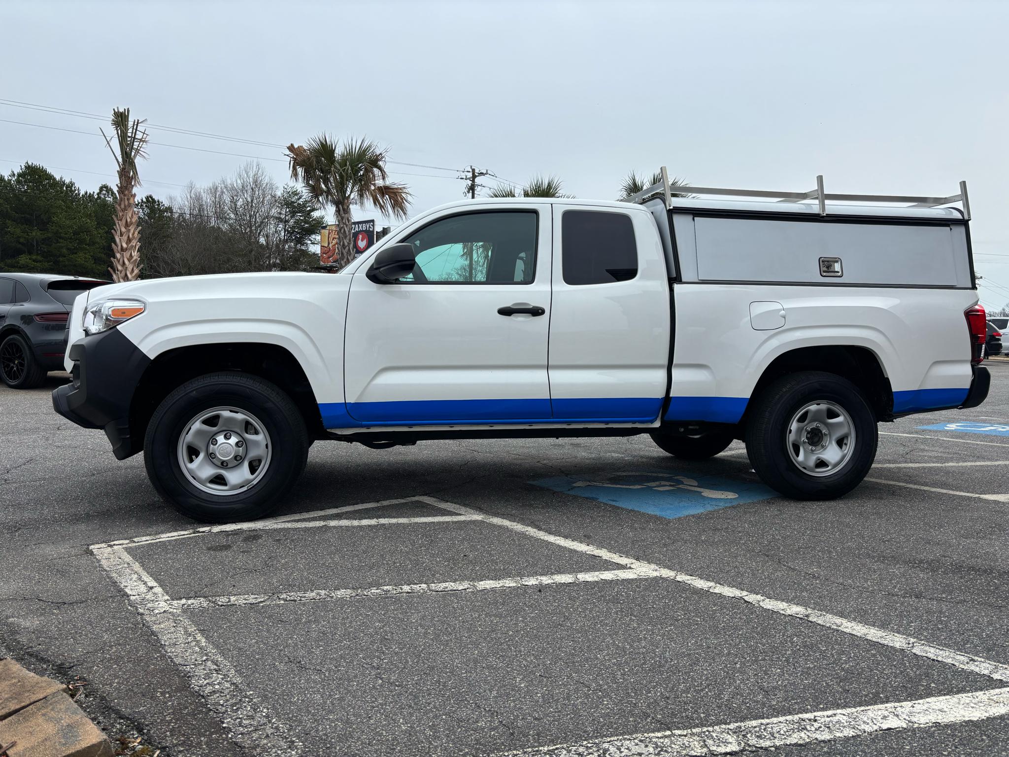 Toyota Tacoma 2WD SR5 Access Cab 6' Bed I4 AT (Natl) 2023
