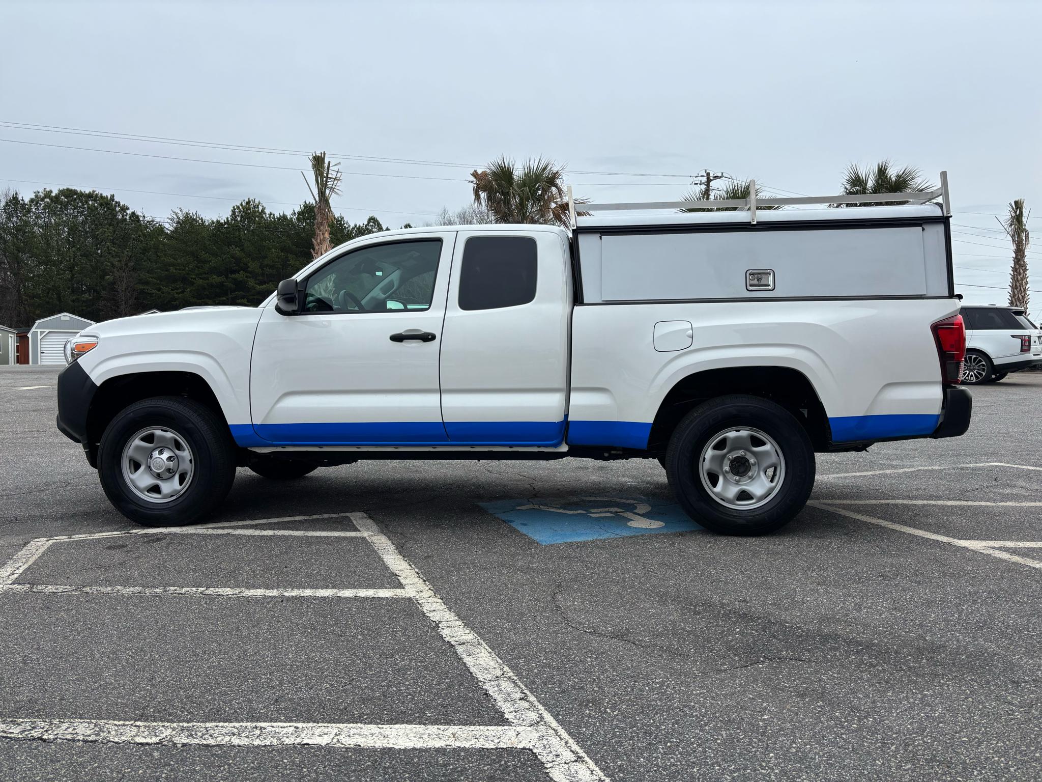 Toyota Tacoma 2WD SR5 Access Cab 6' Bed I4 AT (Natl) 2023