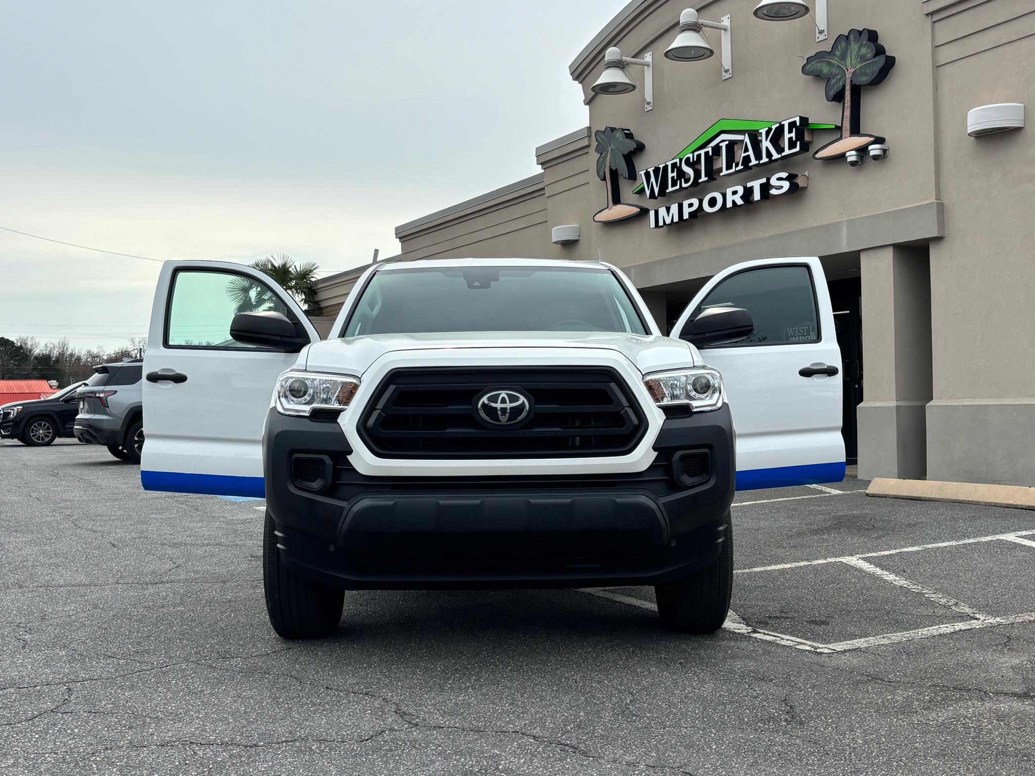 Toyota Tacoma 2WD SR5 Access Cab 6' Bed I4 AT (Natl) 2023