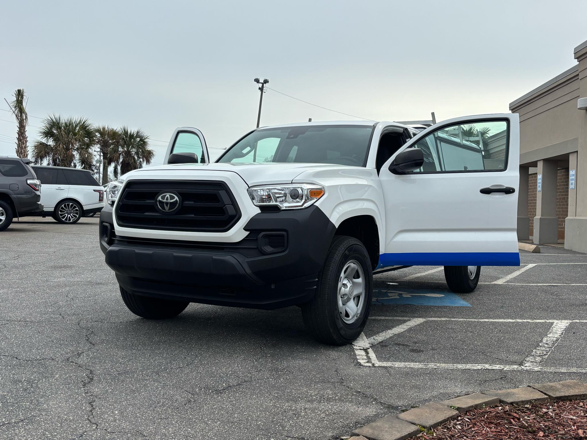 Toyota Tacoma 2WD SR5 Access Cab 6' Bed I4 AT (Natl) 2023