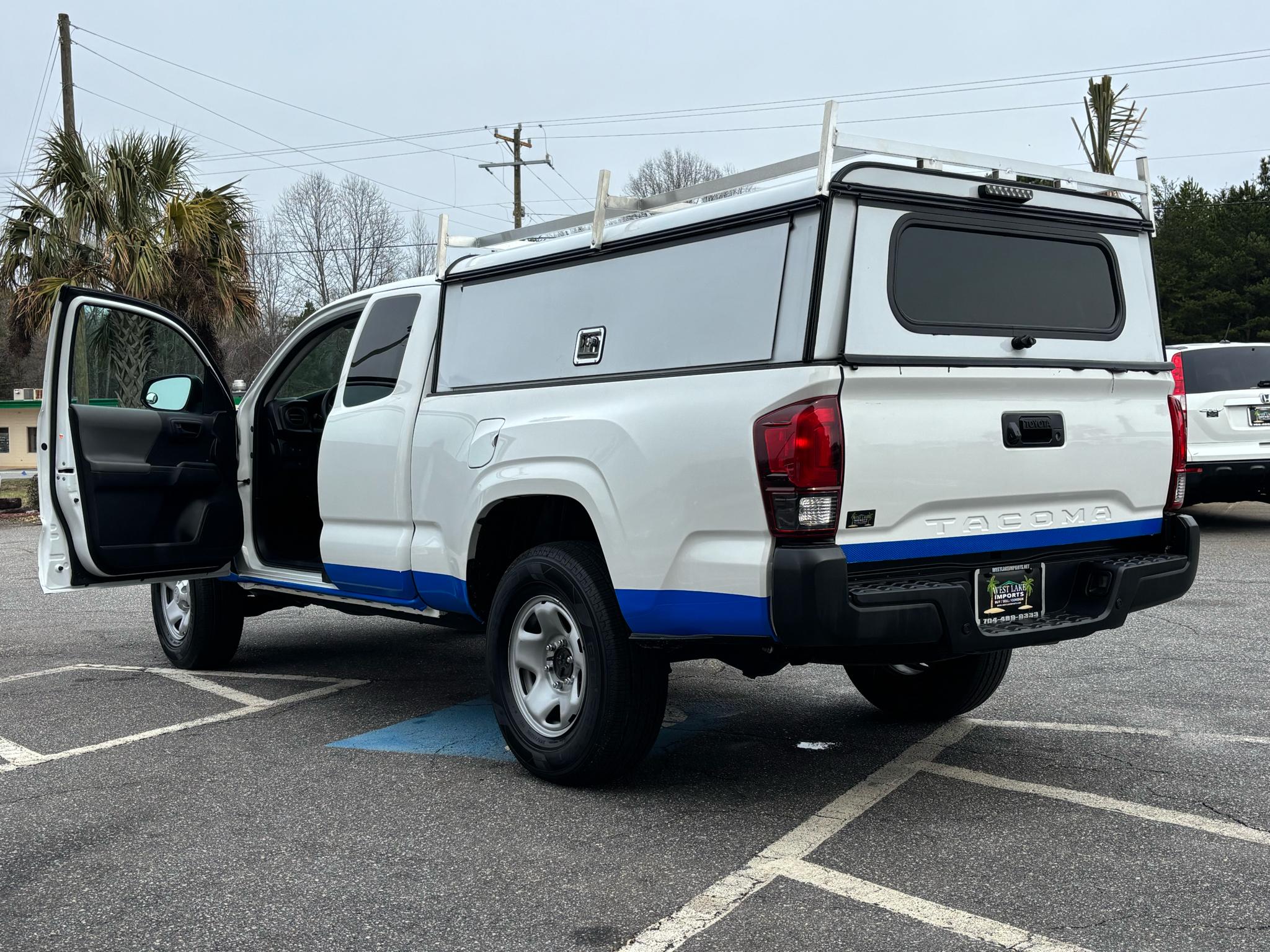 Toyota Tacoma 2WD SR5 Access Cab 6' Bed I4 AT (Natl) 2023