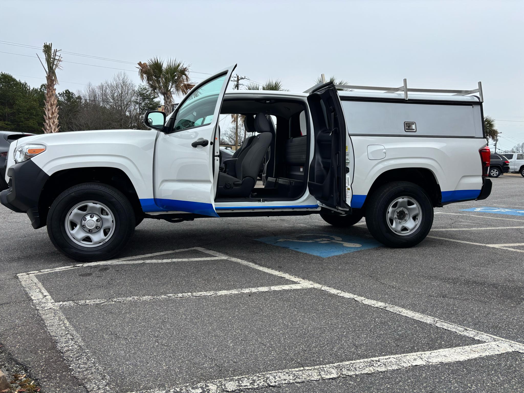 Toyota Tacoma 2WD SR5 Access Cab 6' Bed I4 AT (Natl) 2023