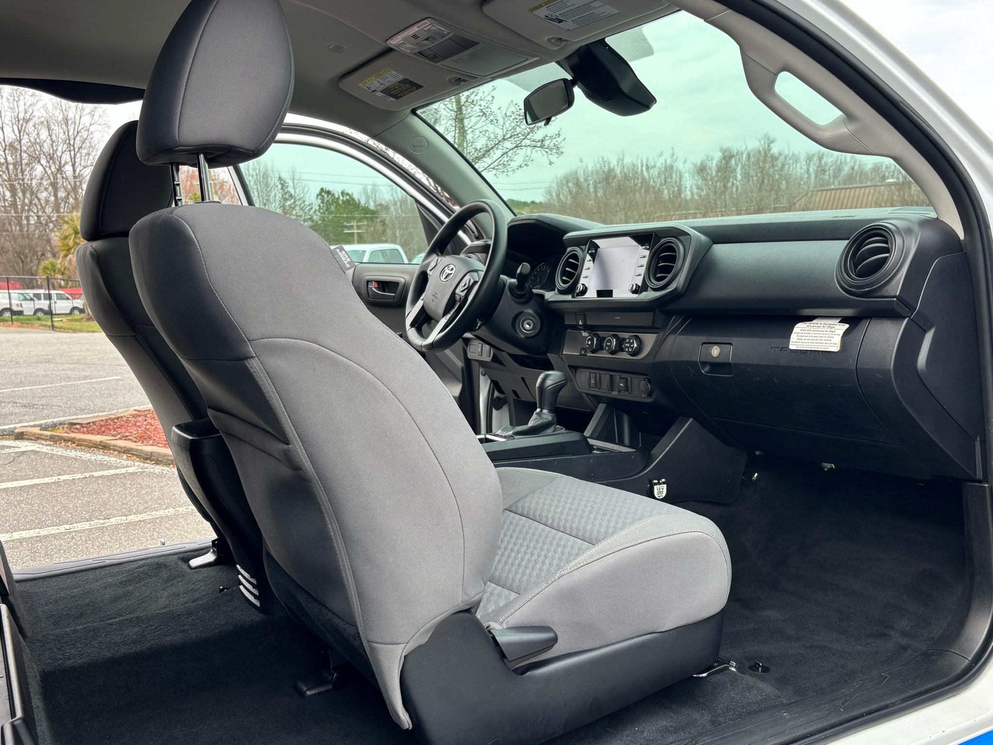 Toyota Tacoma 2WD SR5 Access Cab 6' Bed I4 AT (Natl) 2023