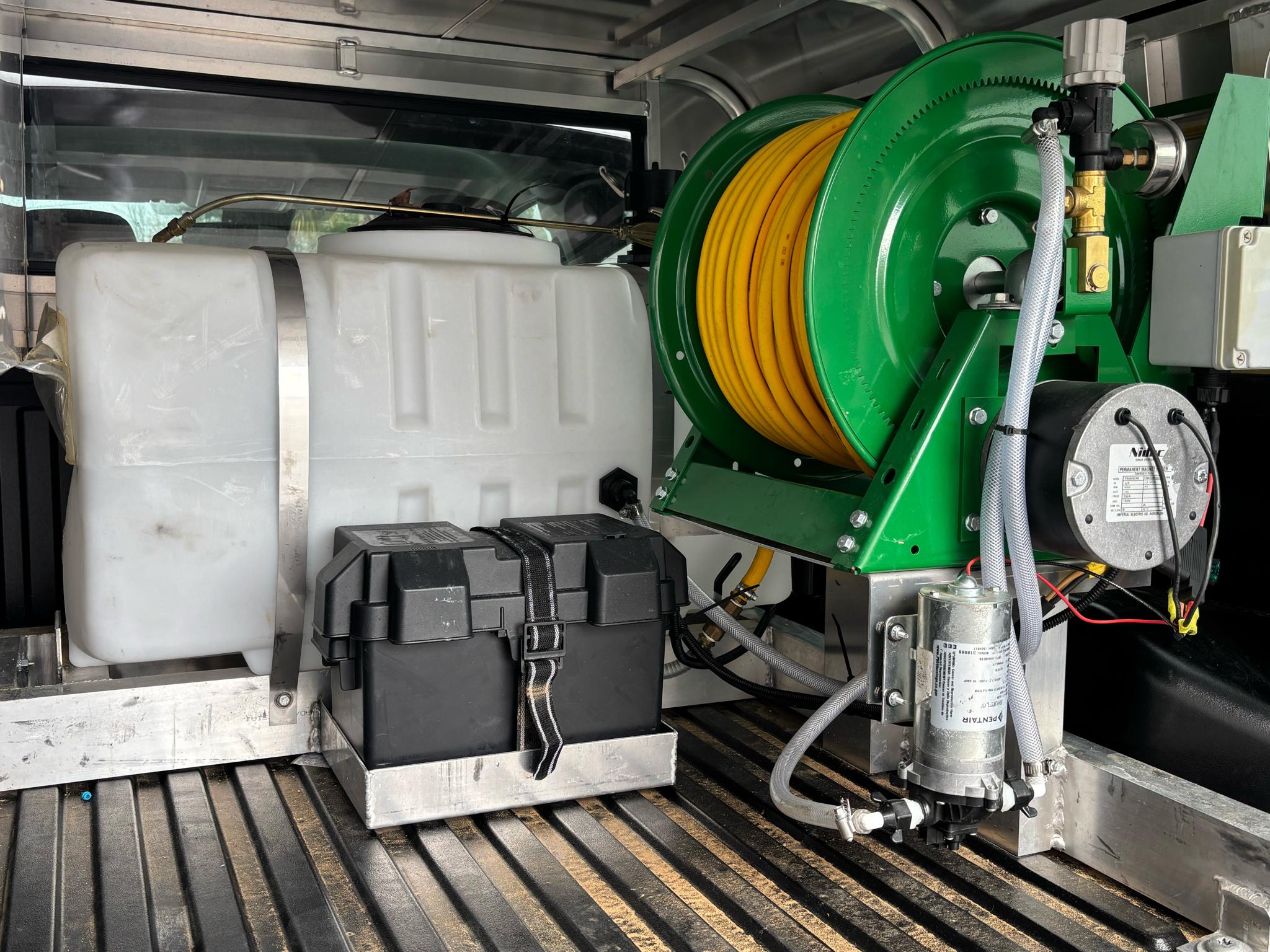 Toyota Tacoma 2WD SR5 Access Cab 6' Bed I4 AT (Natl) 2023